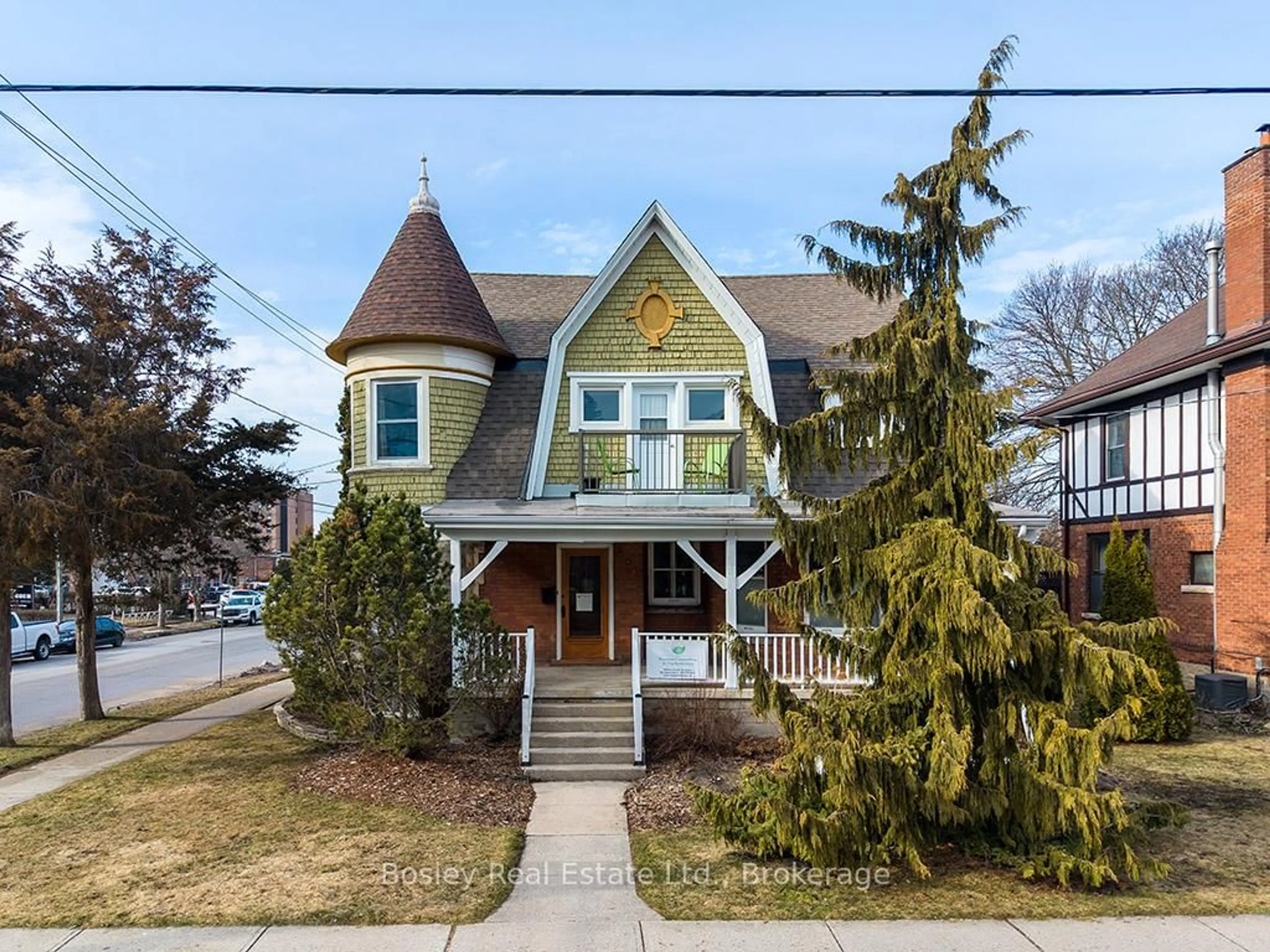 Unknown for 404 9th St, Owen Sound Ontario N4K 1P3