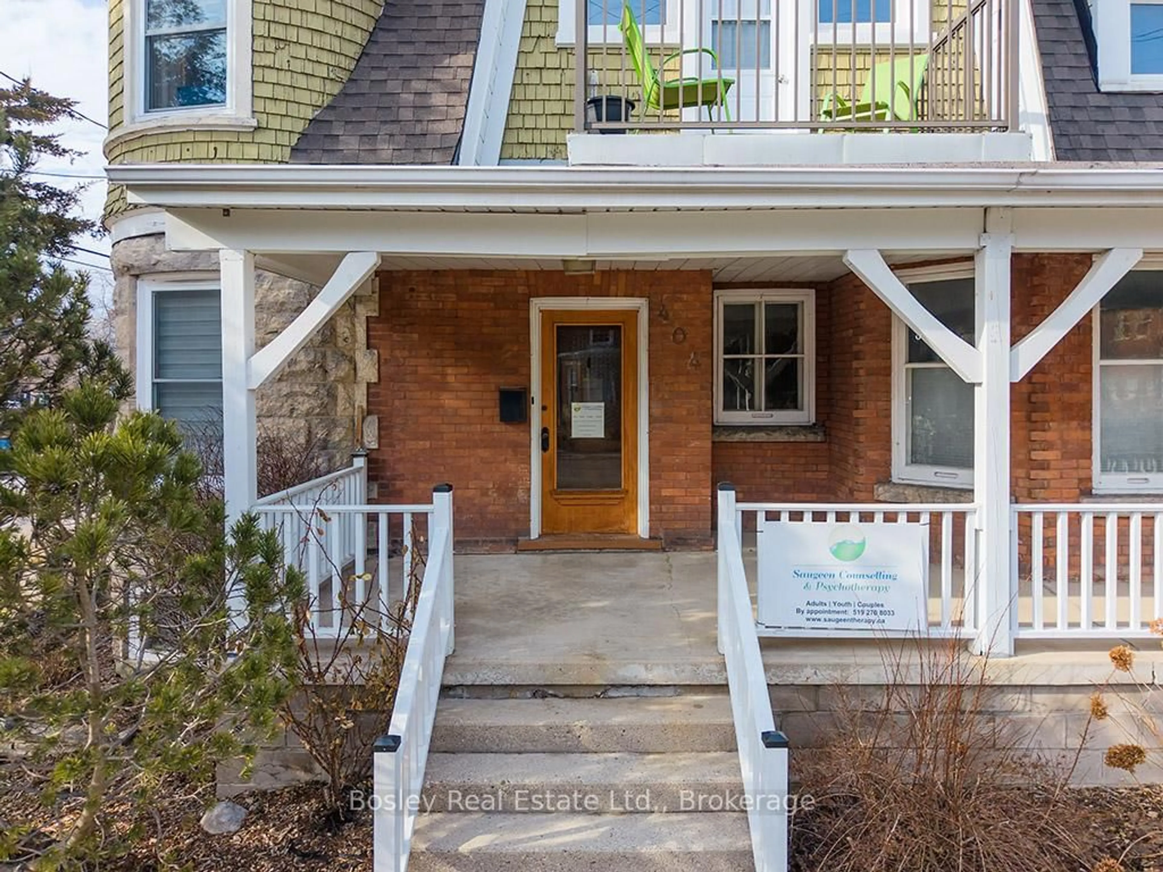 Unknown for 404 9th St, Owen Sound Ontario N4K 1P3