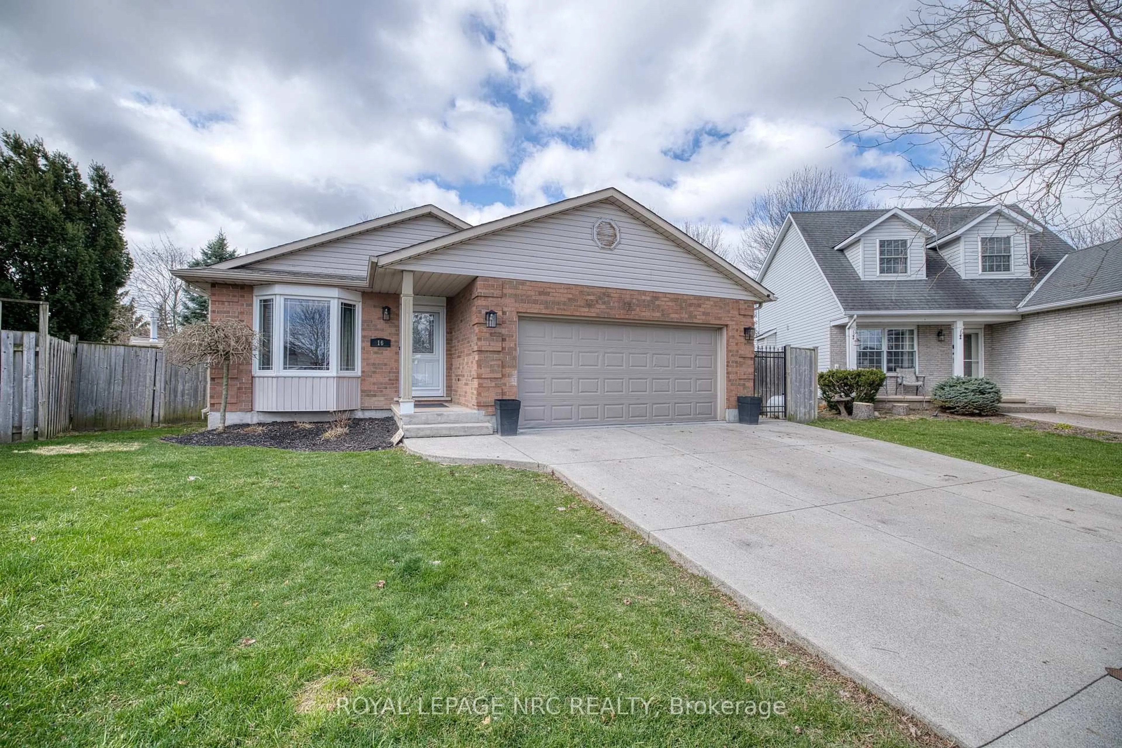 Home with brick exterior material, street for 16 Leonard Dr, St. Catharines Ontario L2S 3V2