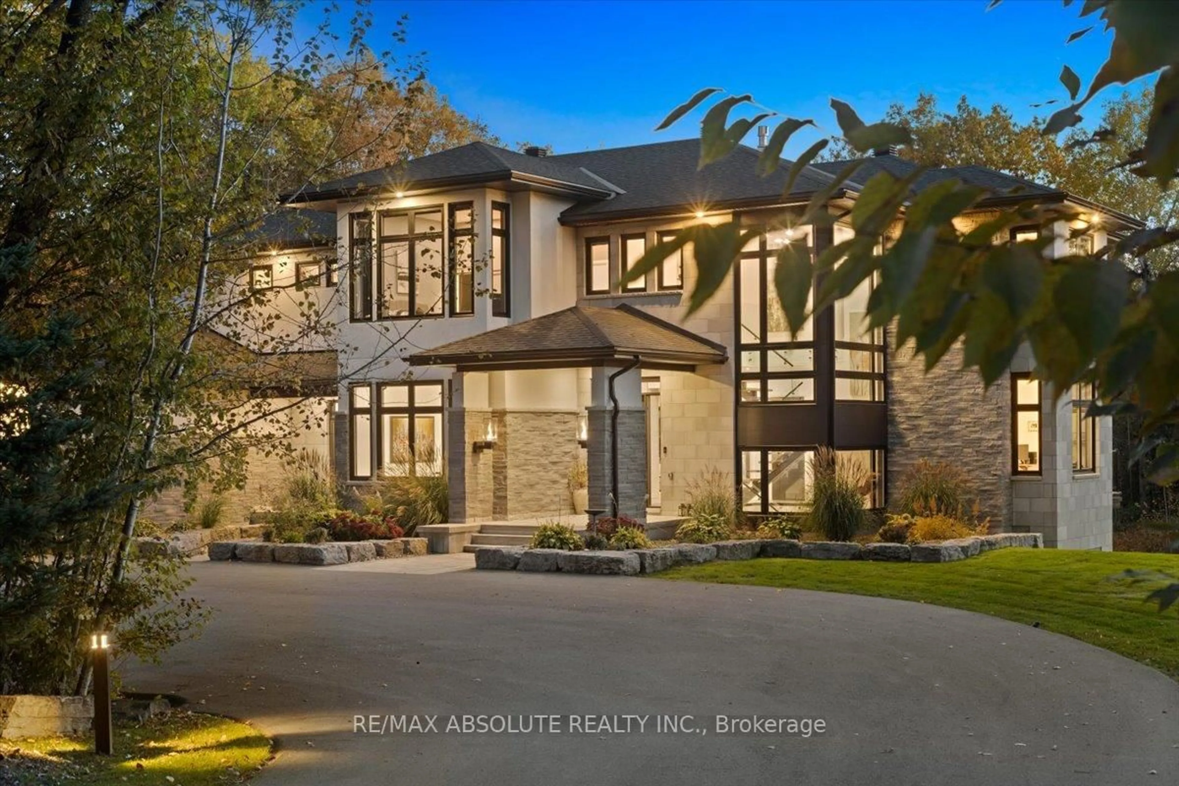 Unknown for 131 Cherryhill Dr, Carp Ontario K0A 1L0