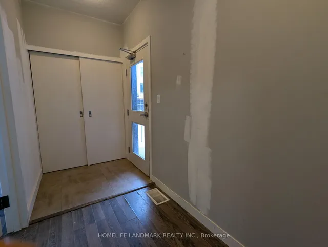 62 Balsam St #T102, Waterloo 2