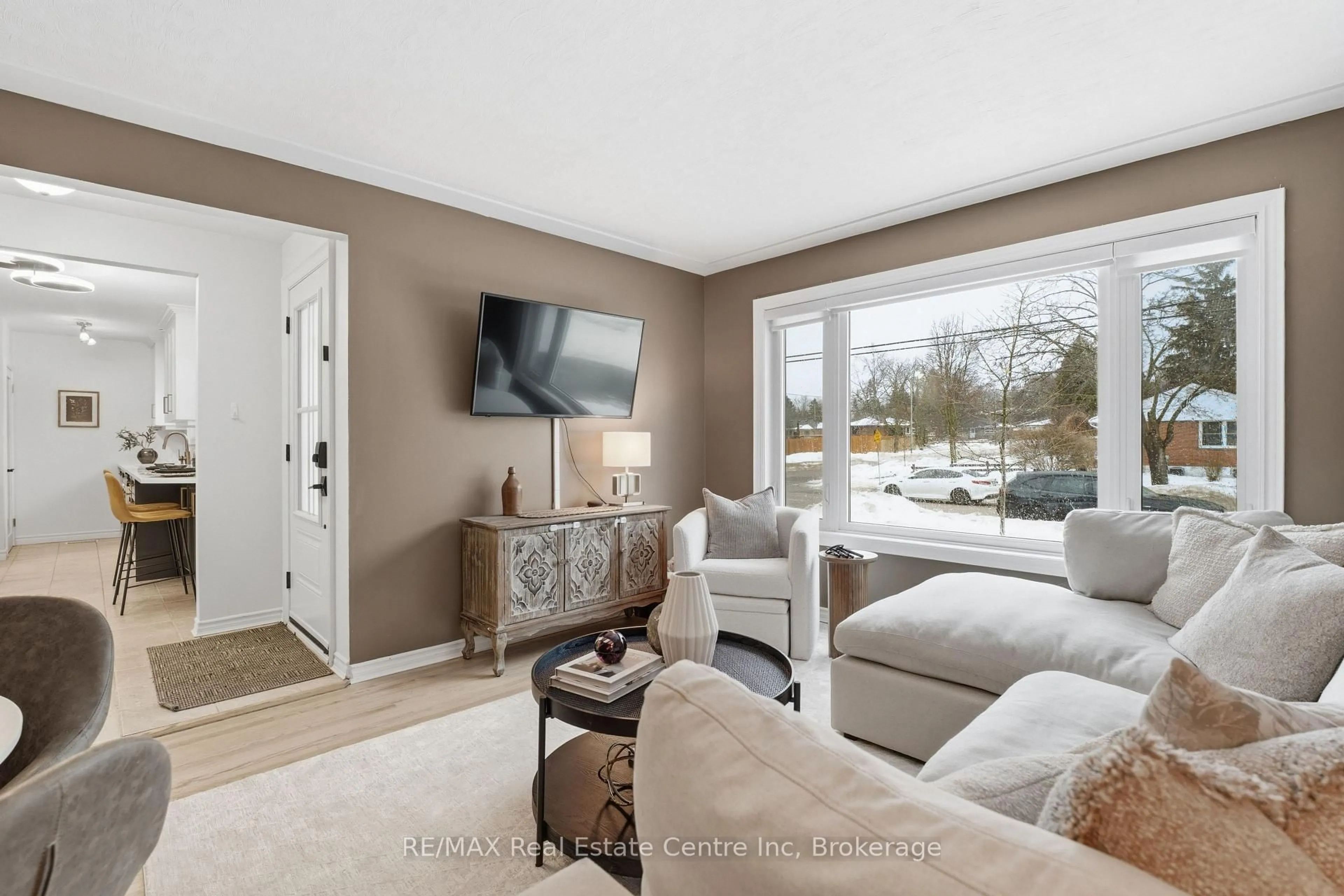 Living room with furniture, unknown for 154 Waverley Dr, Guelph Ontario N1E 1H2