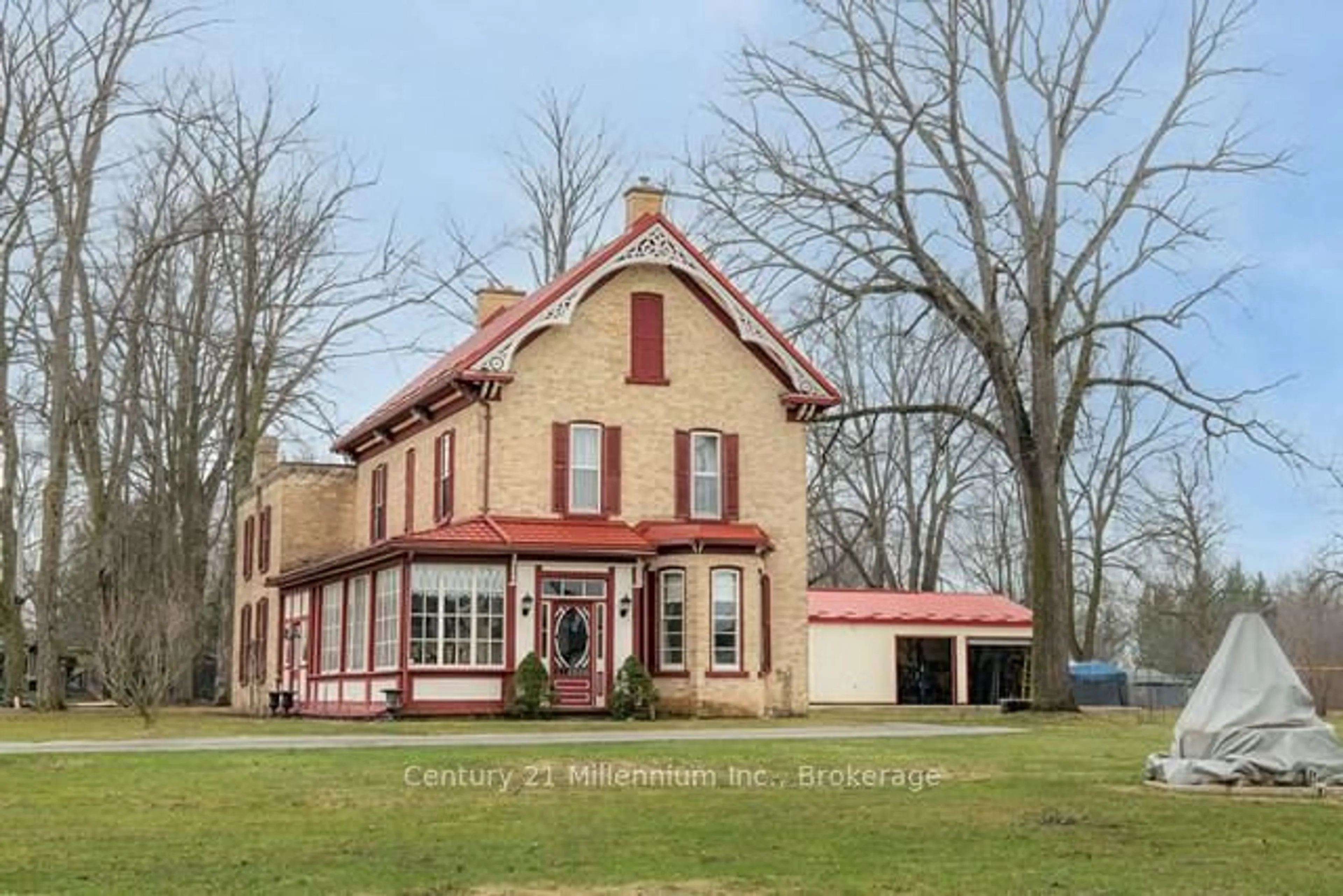 Home with brick exterior material, building for 1 Jessie St, Huron-Kinloss Ontario N0G 2R0