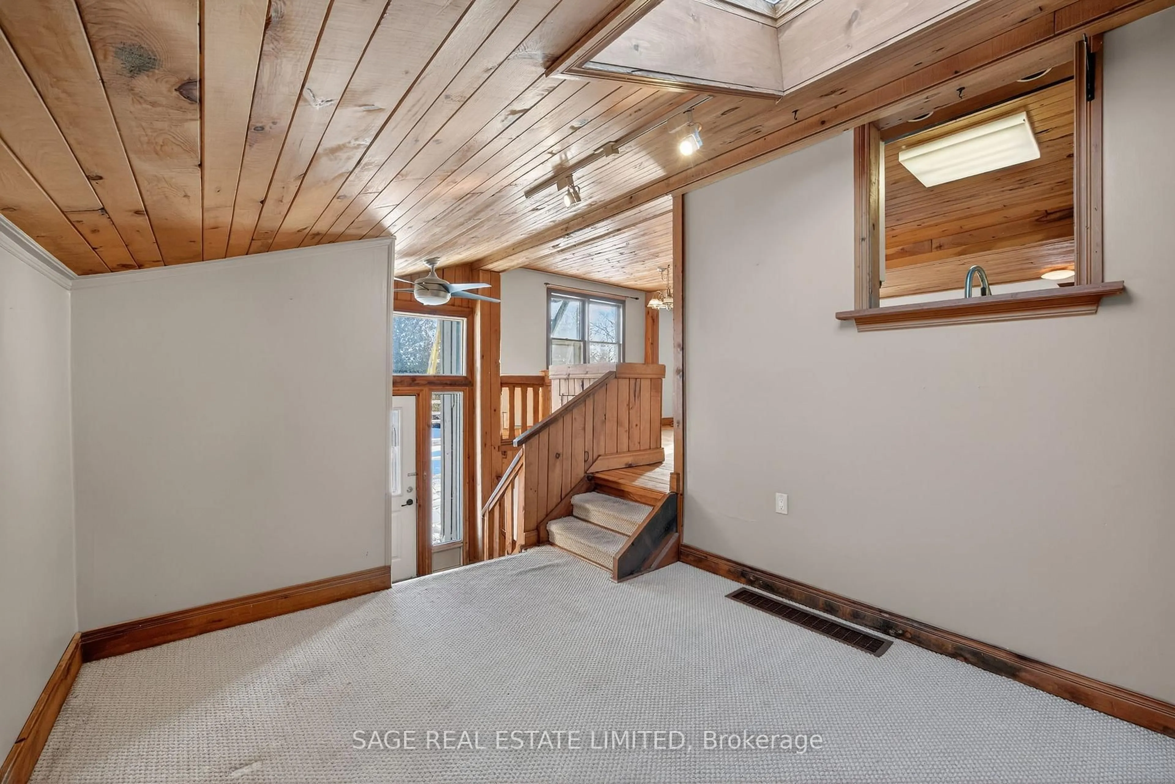 Unknown for 877430 5 Line, Mulmur Ontario L0M 1M0