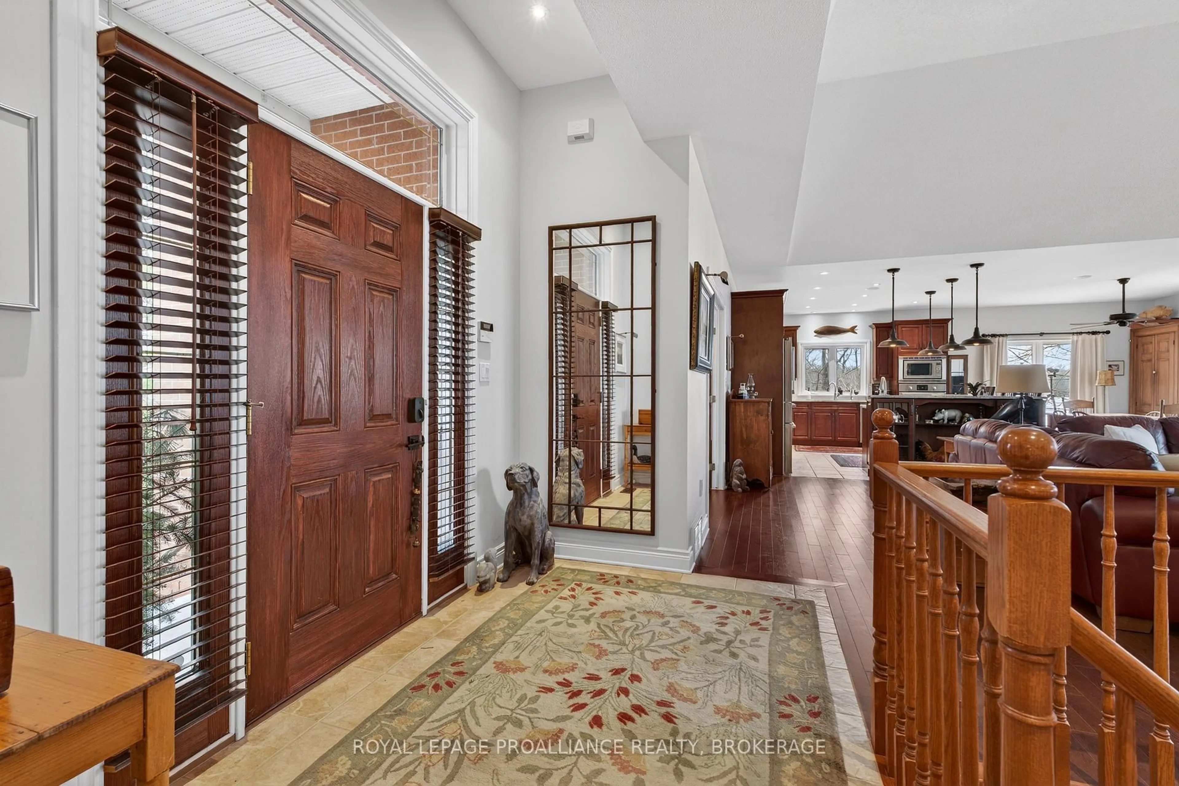 Indoor entryway for 4075 Stone Point Rd, Inverary Ontario K0H 1X0