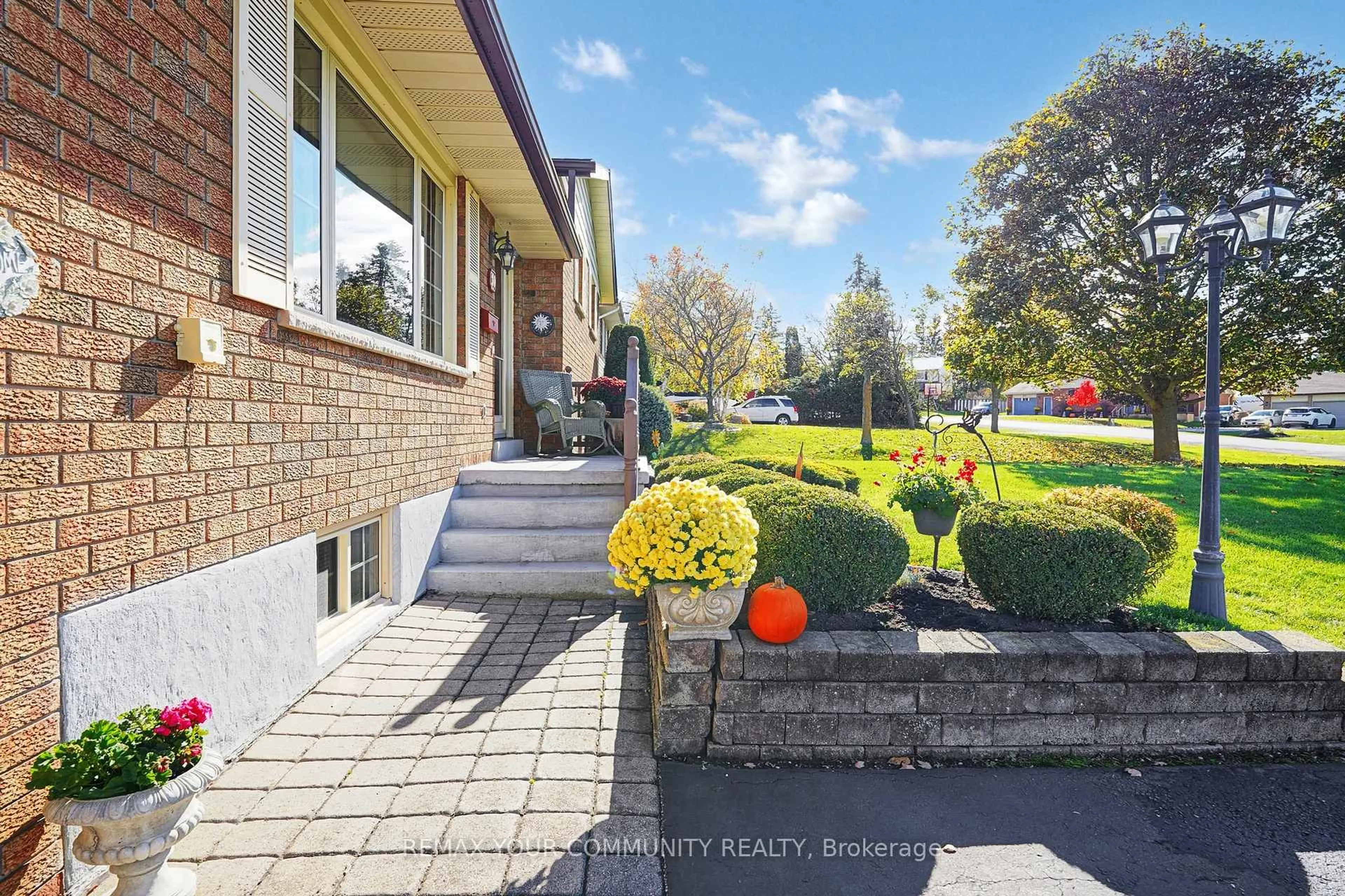 Unknown for 30 Grant Dr, Kawartha Lakes Ontario K0M 2M0