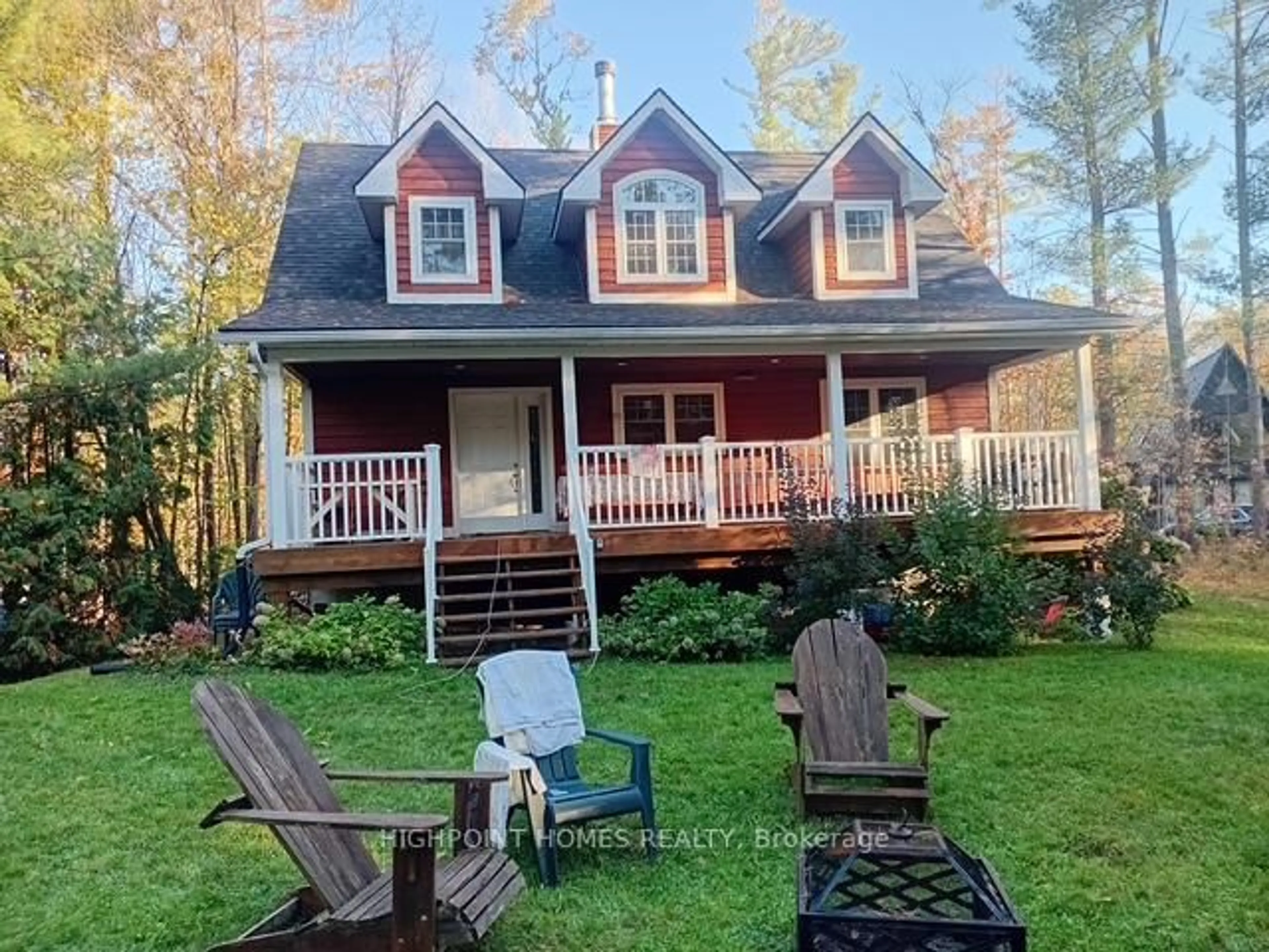 A pic from outside/outdoor area/front of a property/back of a property/a pic from drone, mountain view for 1003 Heron Ln Heron Lane, Gravenhurst Ontario P0E 1G0