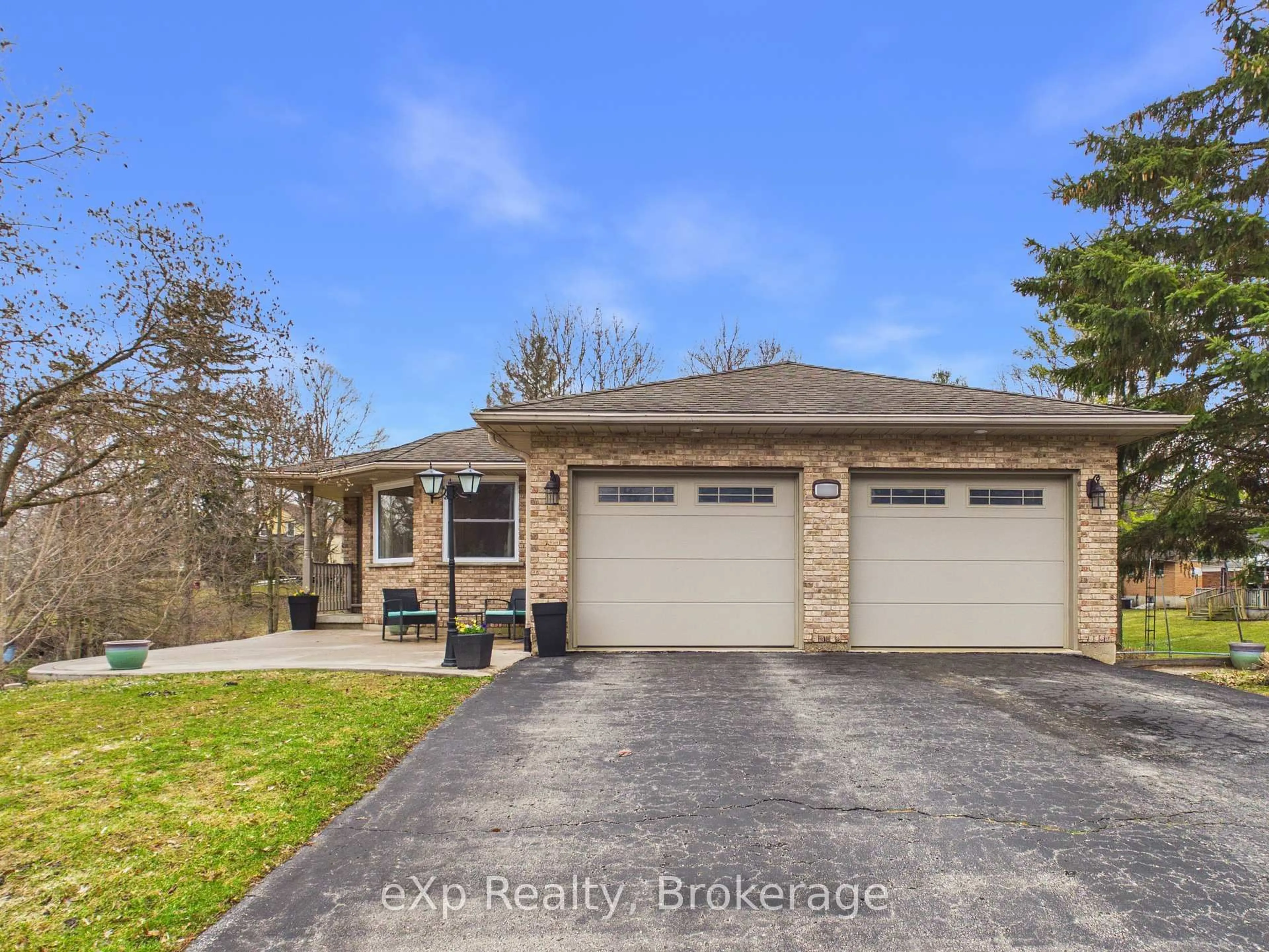 Home with brick exterior material, street for 308 Mary St, Brockton Ontario N0G 2V0