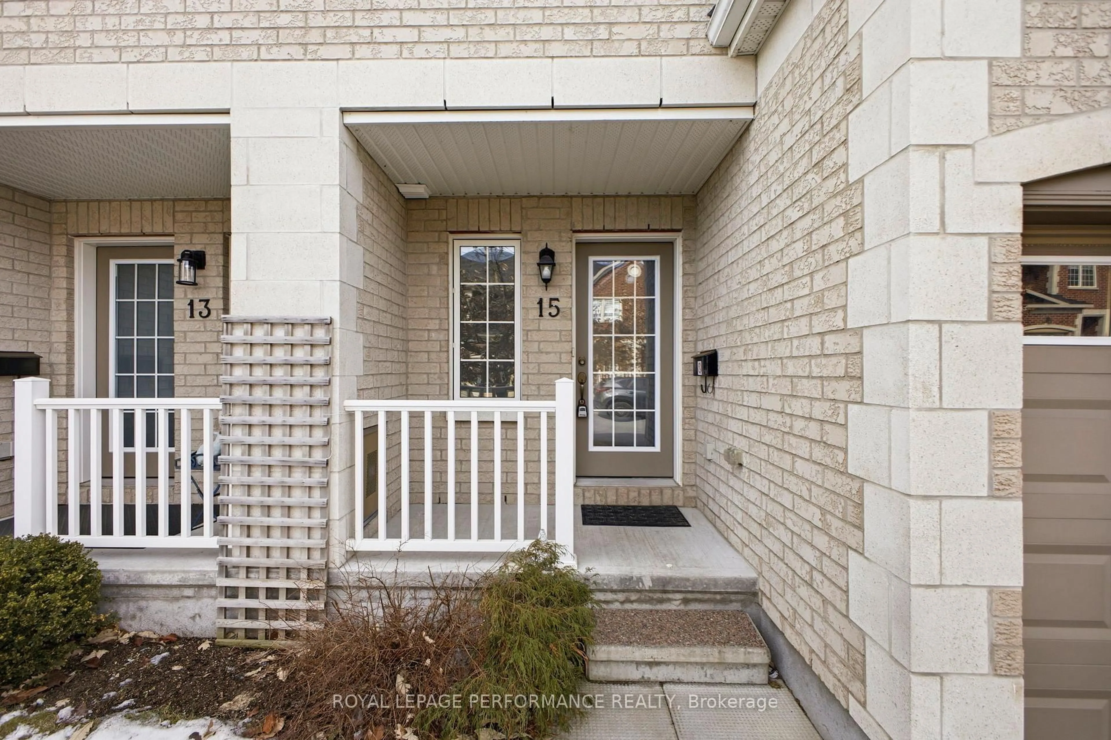Indoor entryway for 15 Dundalk Private, Ottawa Ontario K2J 0J5