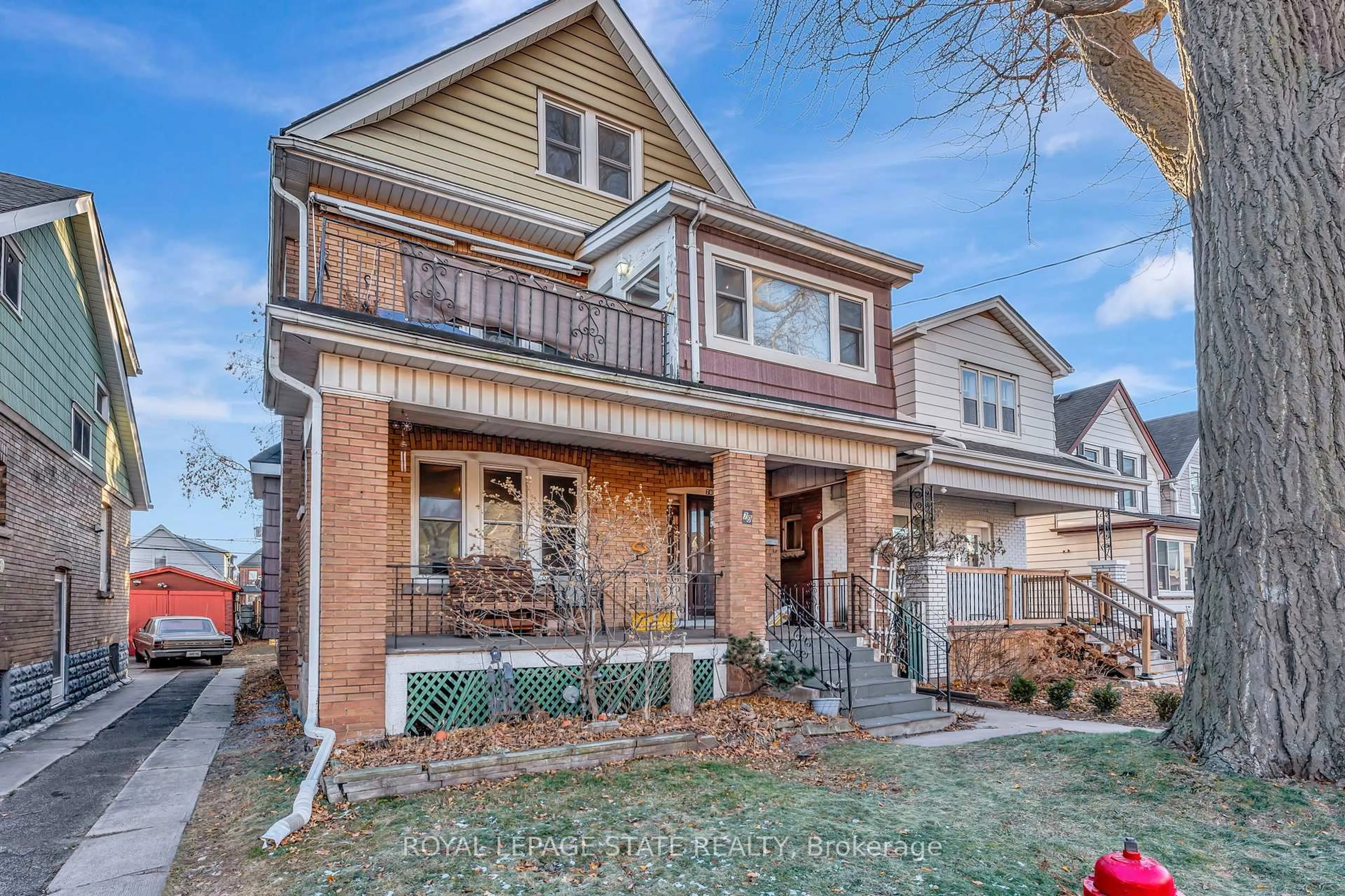 Home with brick exterior material, street for 70 Belview Ave, Hamilton Ontario L8L 7K8