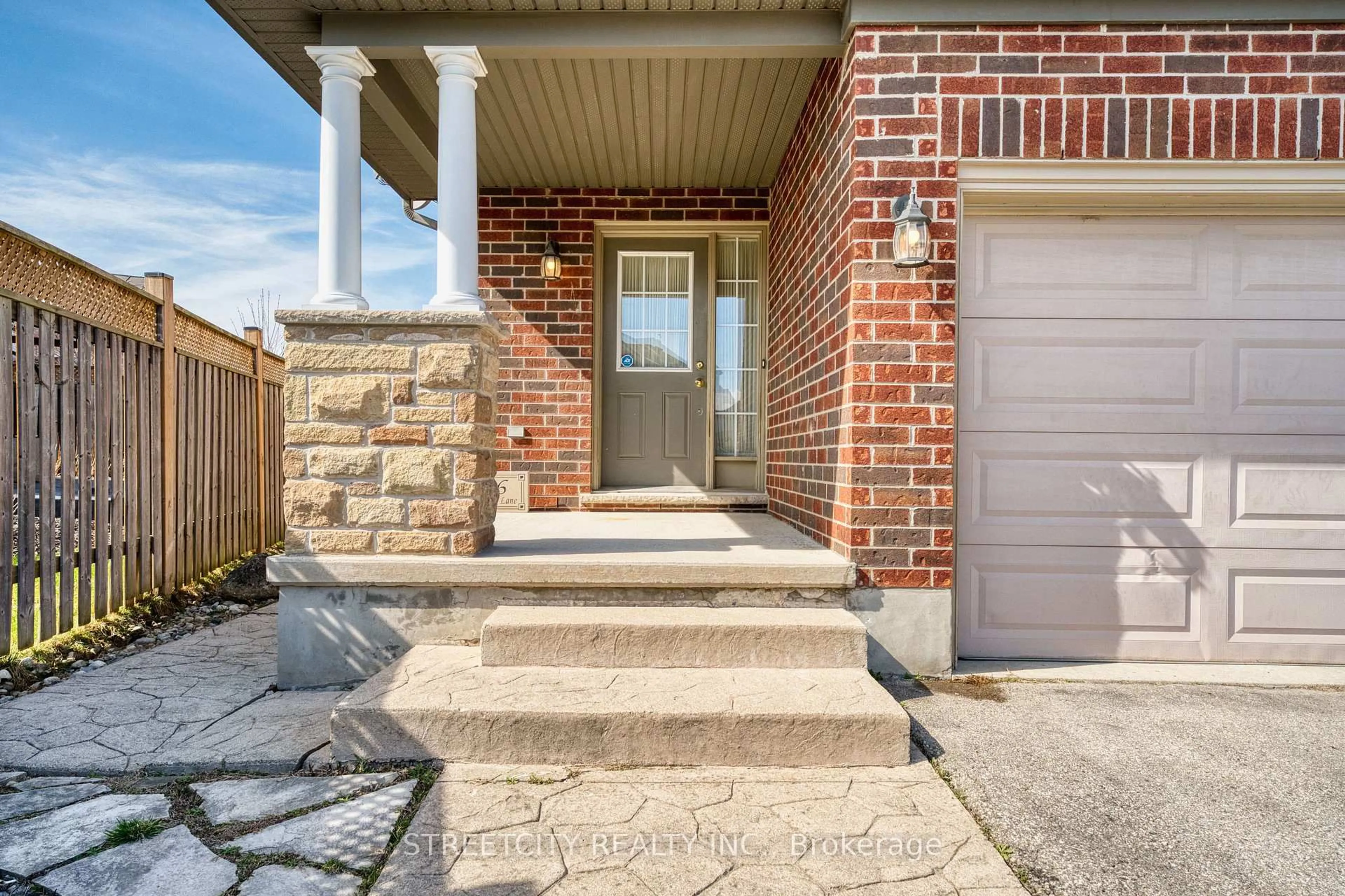 Home with brick exterior material, street for 546 MAPLEWOOD Lane, London North Ontario N6H 0A7