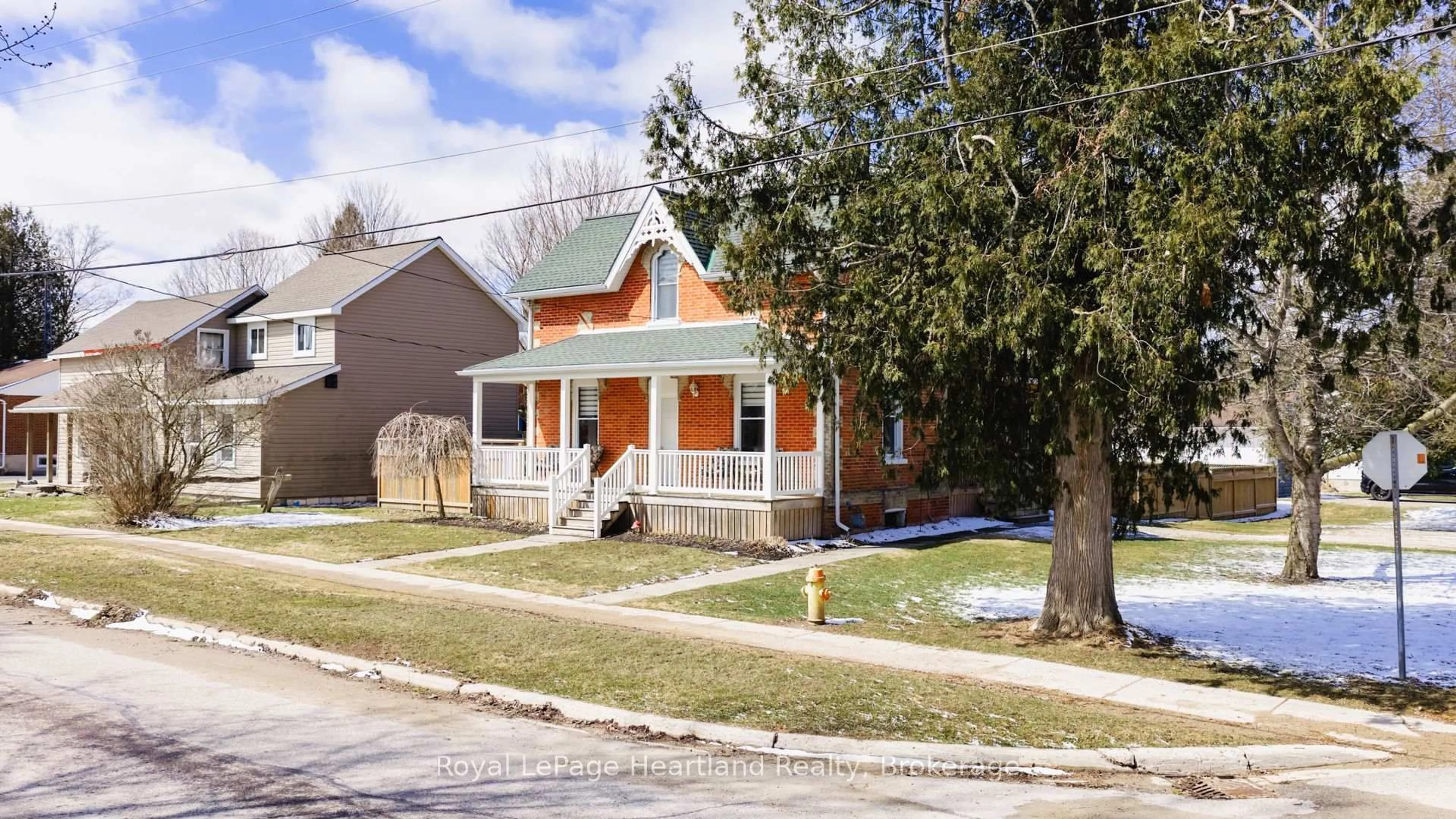 Home with brick exterior material, street for 263 King St, North Huron Ontario N0M 1H0