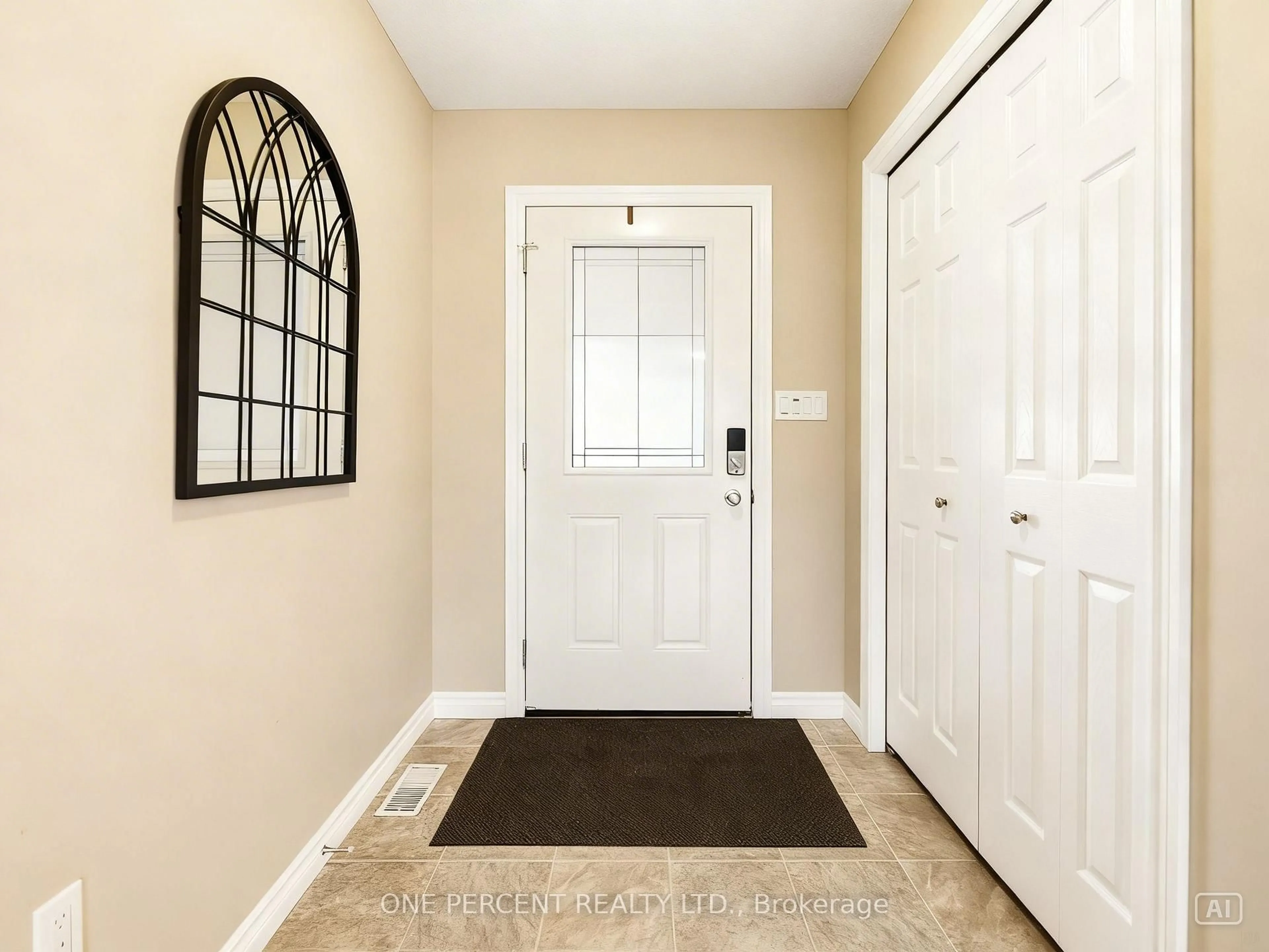 Indoor entryway for 213 John St, Minto Ontario N0G 1Z0