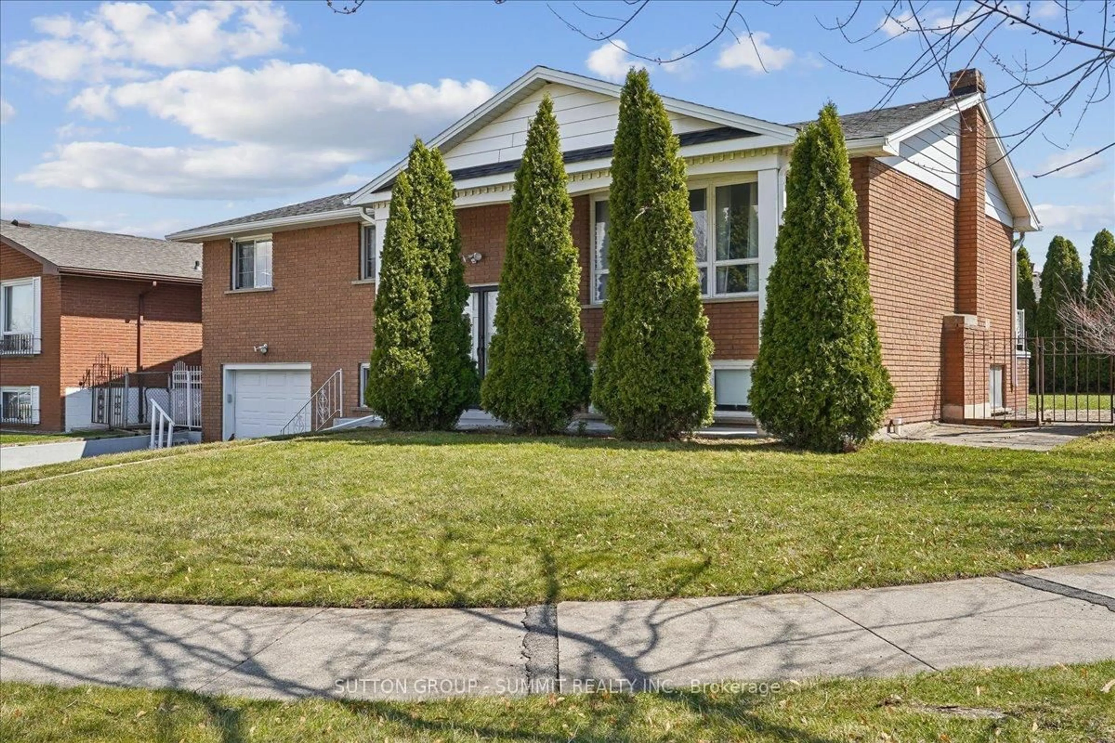 Home with brick exterior material, street for 72 Eastbury Dr, Hamilton Ontario L8E 2V5