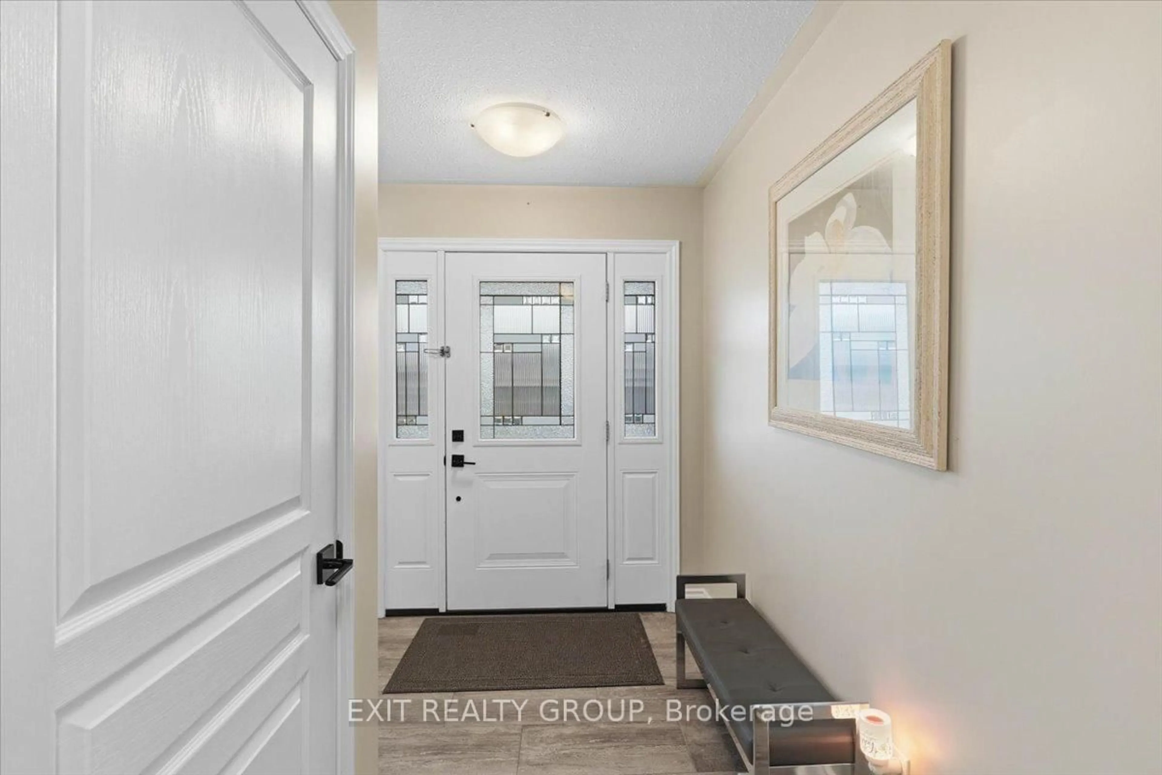 Indoor entryway for 61 Royal Gala Dr, Brighton Ontario K0K 1H0