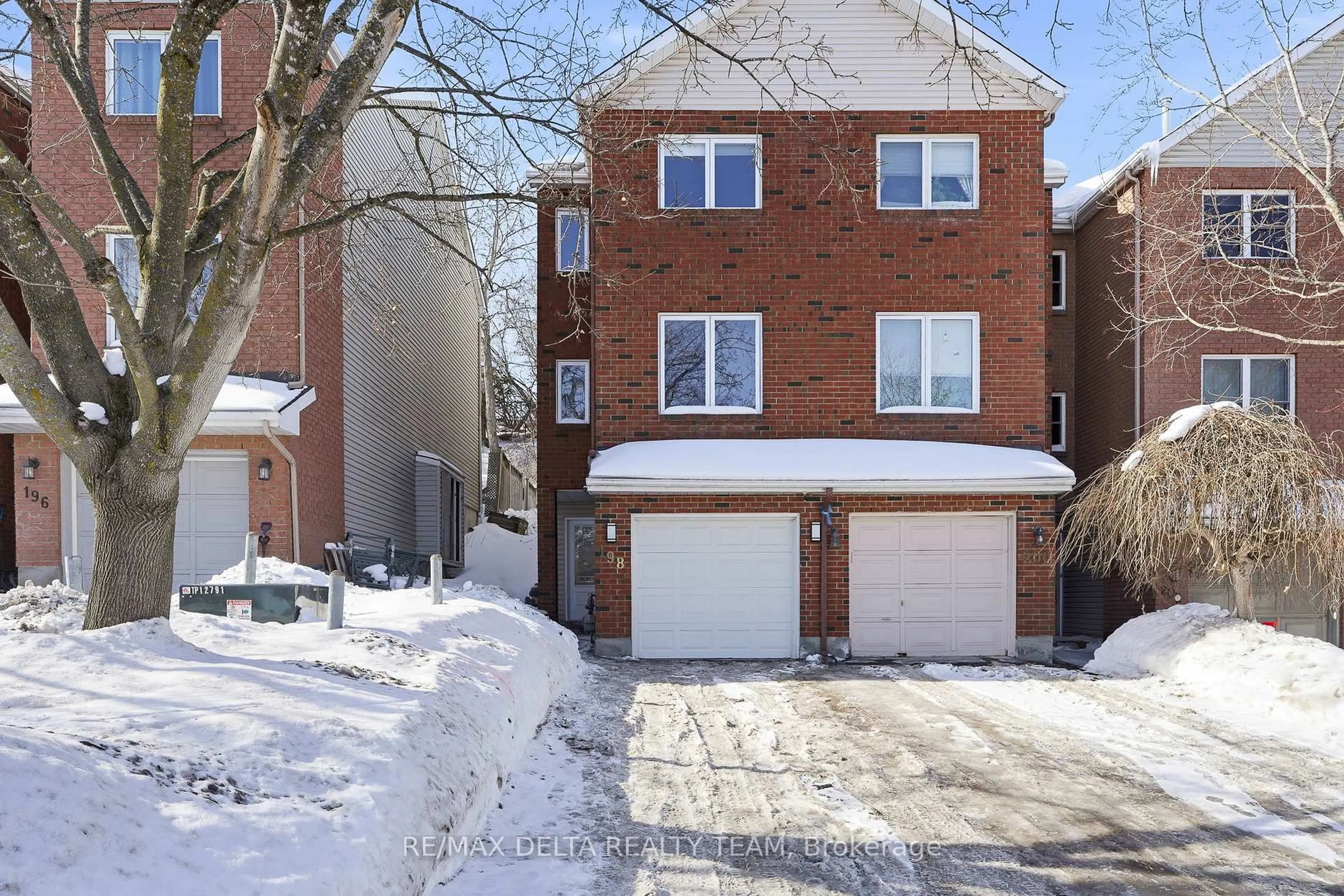 Home with brick exterior material, street for 198 Provender Ave, Ottawa Ontario K1K 4N7