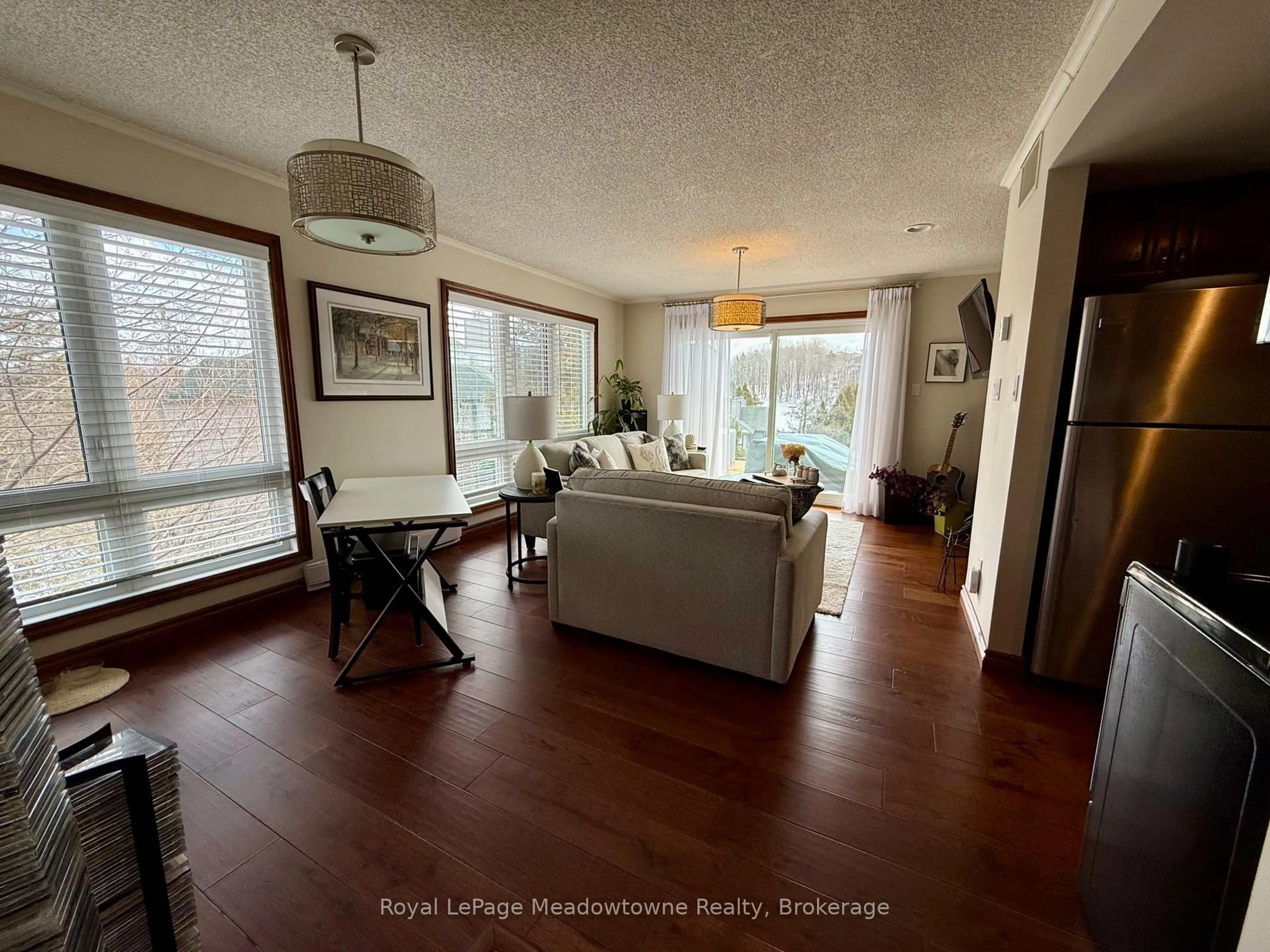 A pic of a room for 34 Deerhurst Greens Rd #301, Huntsville Ontario P1H 1A9