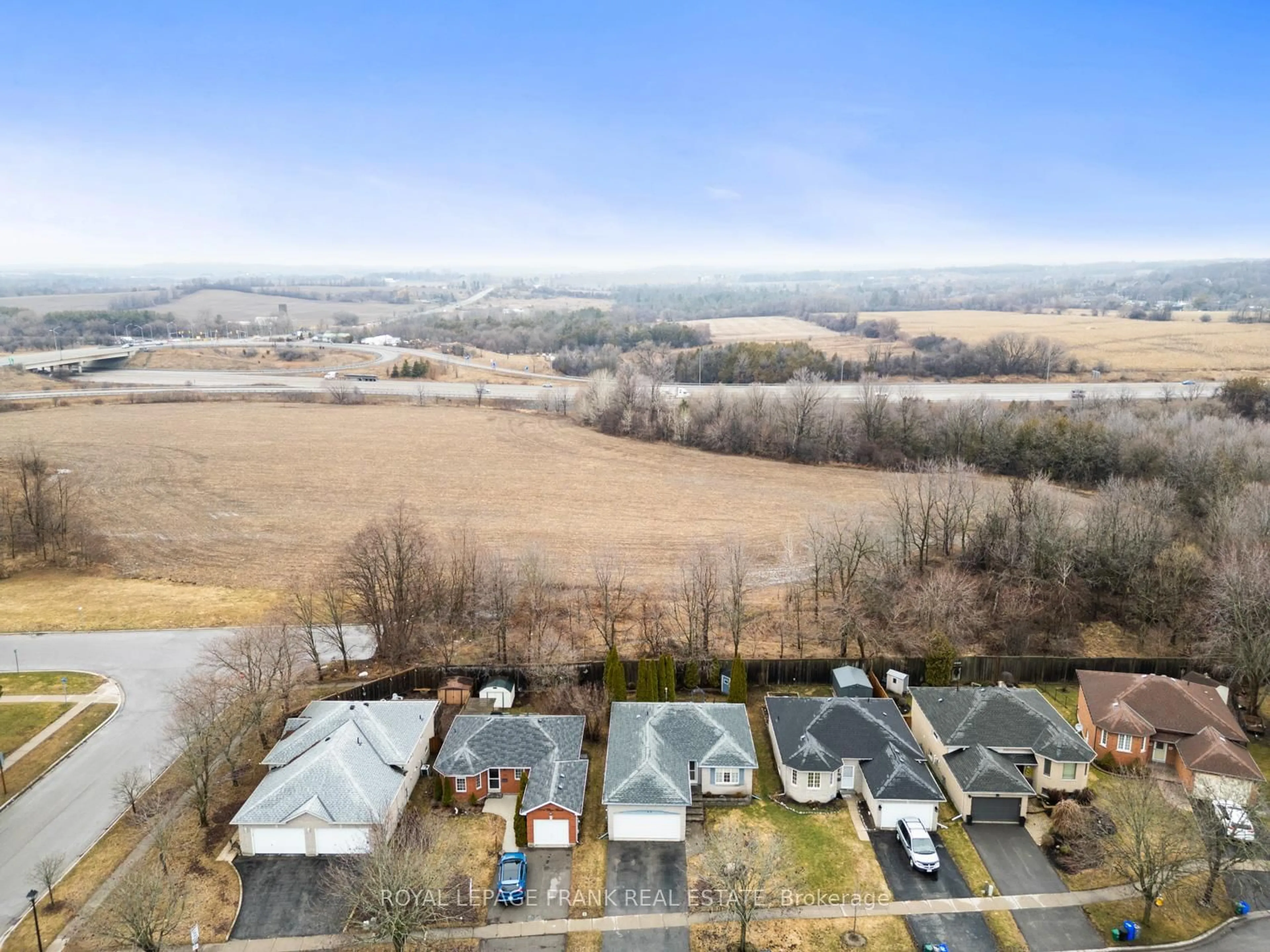 A pic from outside/outdoor area/front of a property/back of a property/a pic from drone, mountain view for 1100 Tillison Ave, Cobourg Ontario K9A 5N4