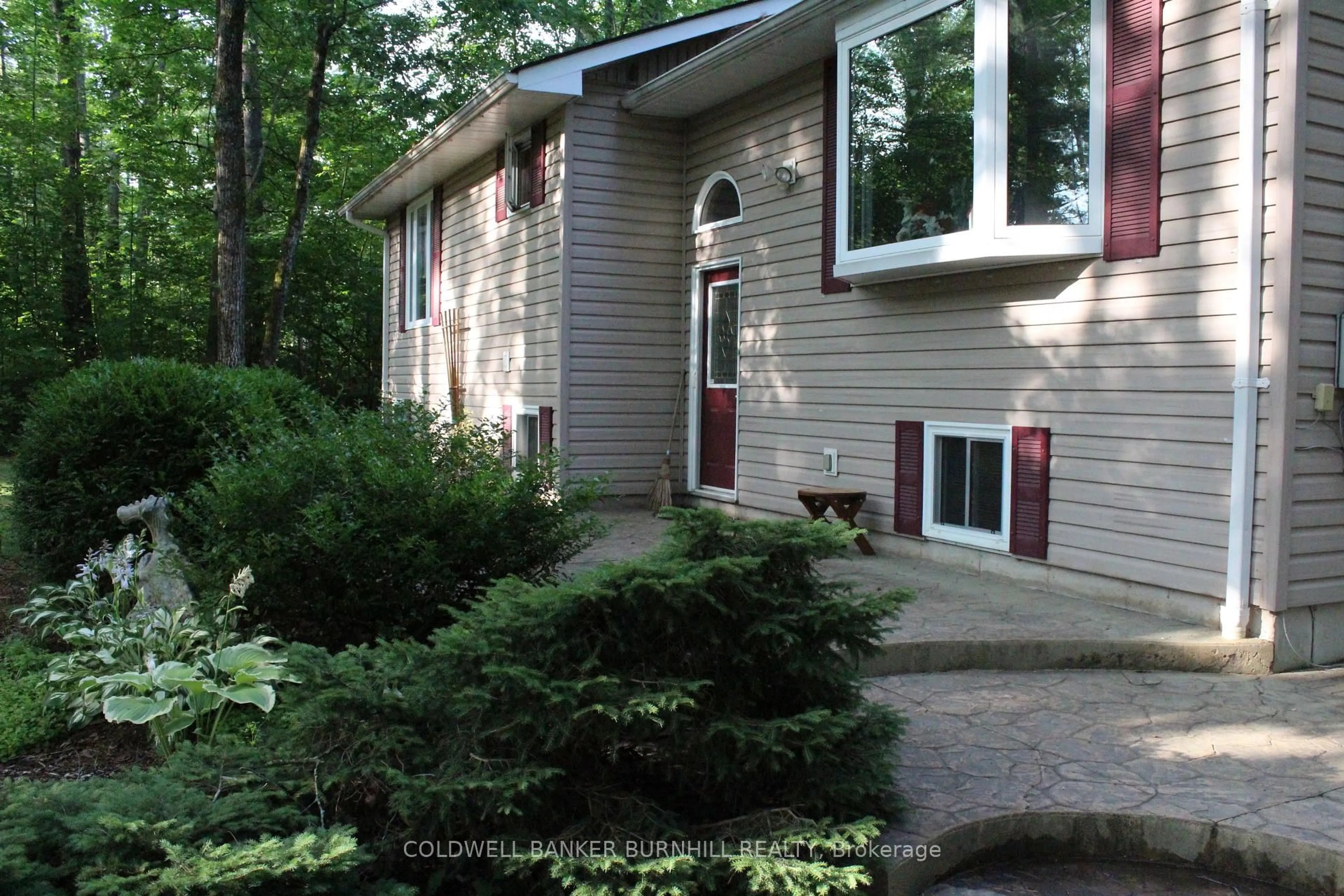 Home with vinyl exterior material, street for 494 Bel Twp 7th Lane, Havelock-Belmont-Methuen Ontario K0L 1Z0