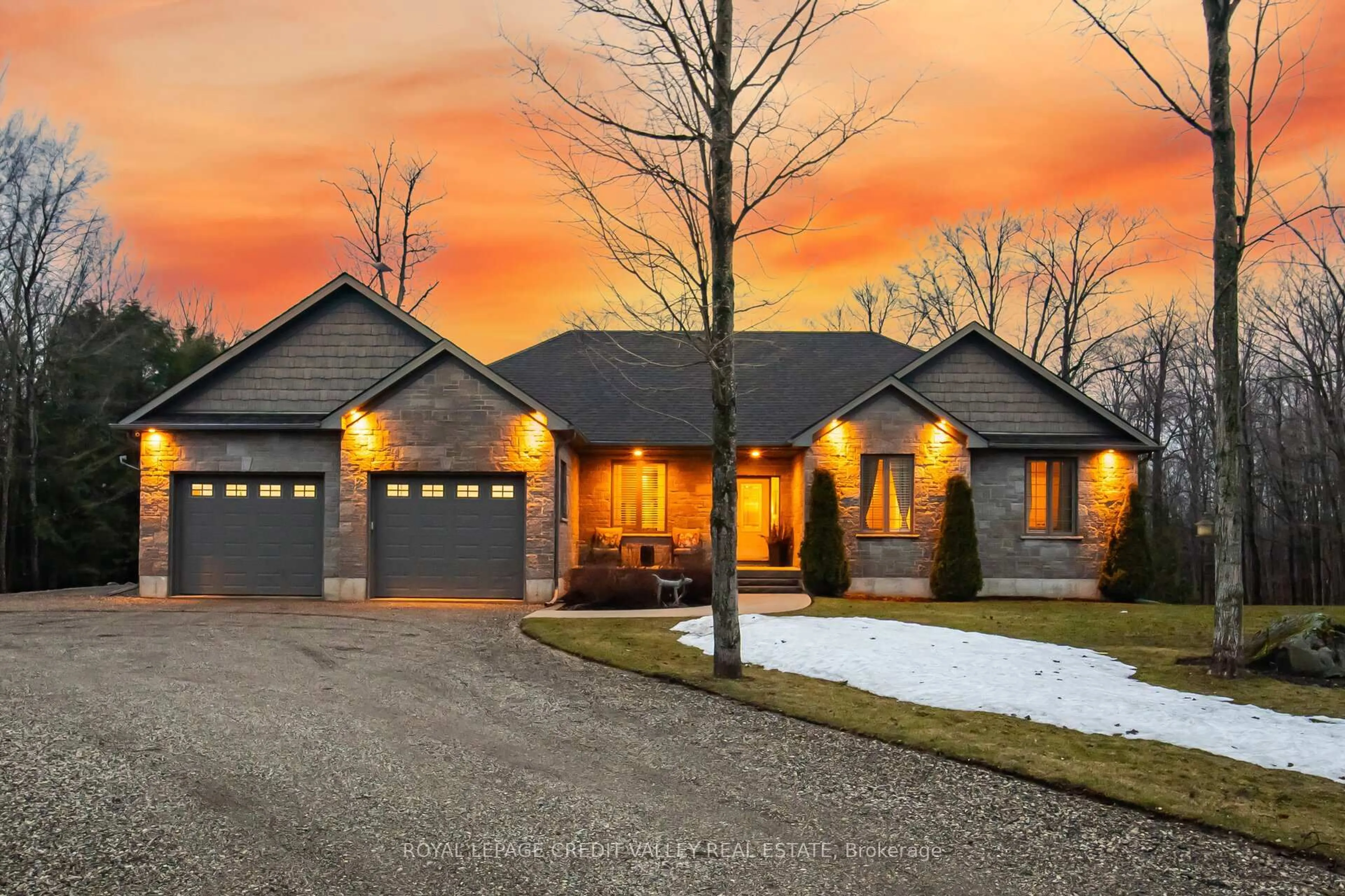 Home with brick exterior material, street for 580381 60 Sdrd, Chatsworth Ontario N0H 1C0