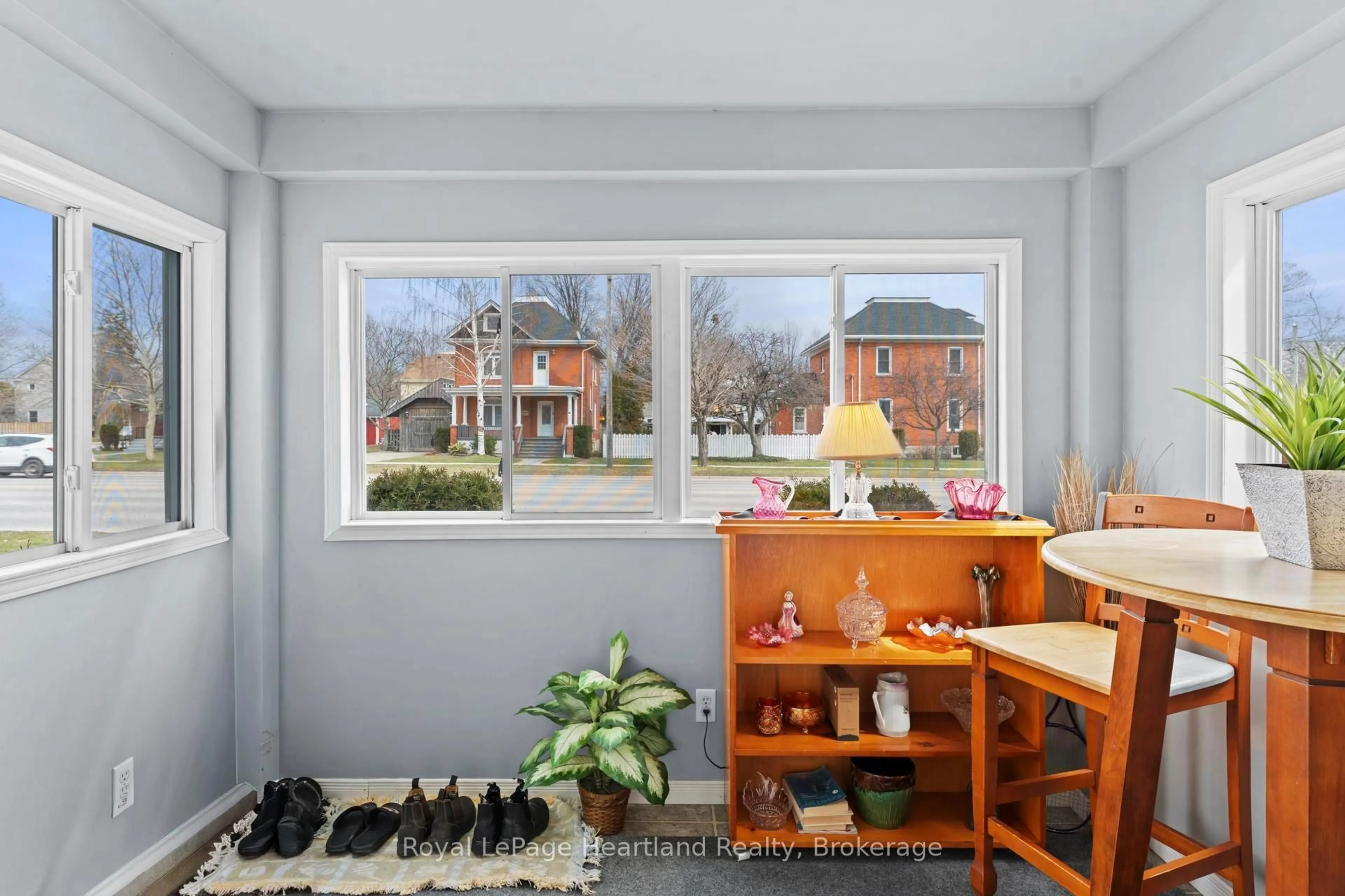 Unknown for 107 Victoria St, Goderich Ontario N7A 2S2