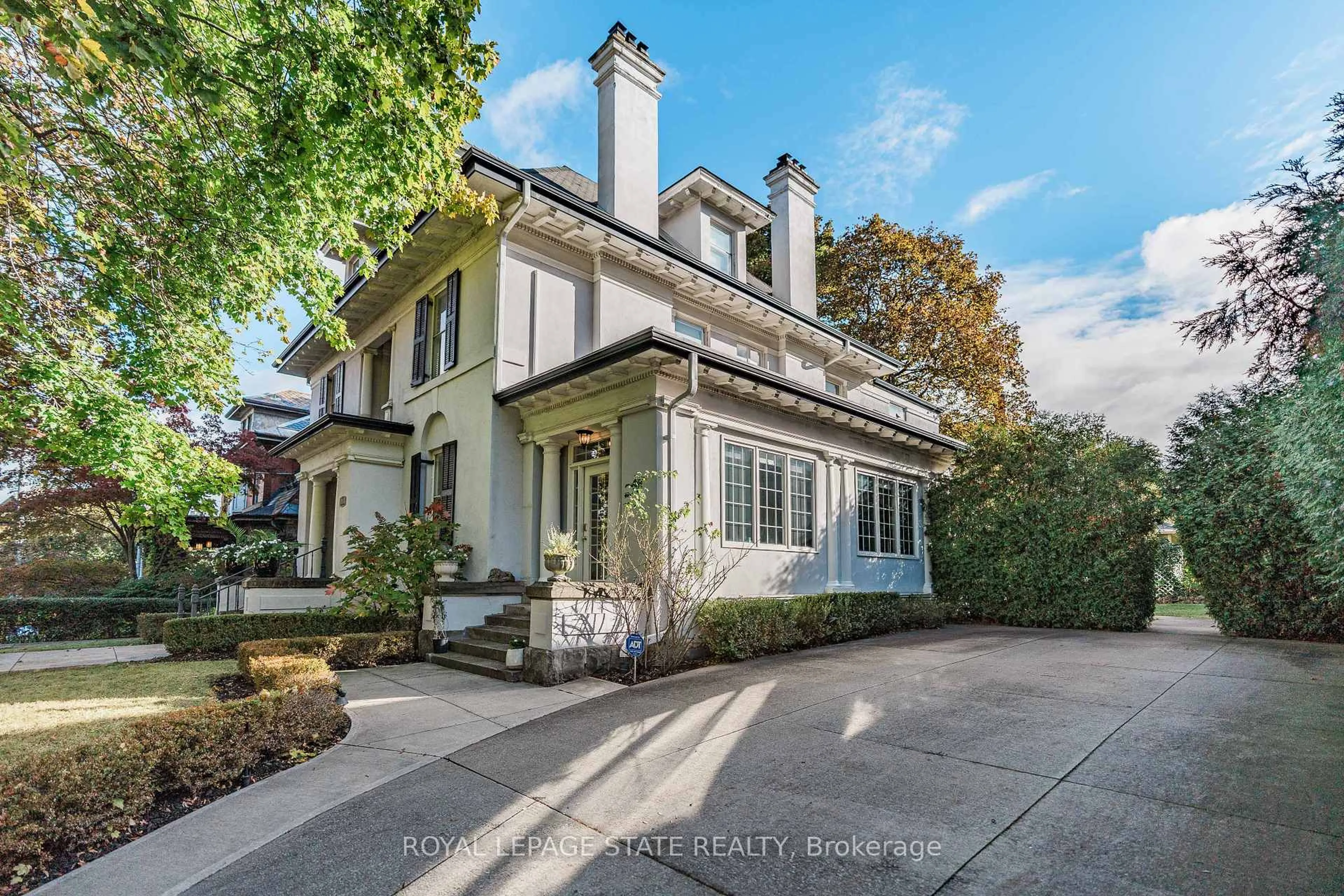 Home with brick exterior material, street for 3 Turner Ave, Hamilton Ontario L8P 3K4