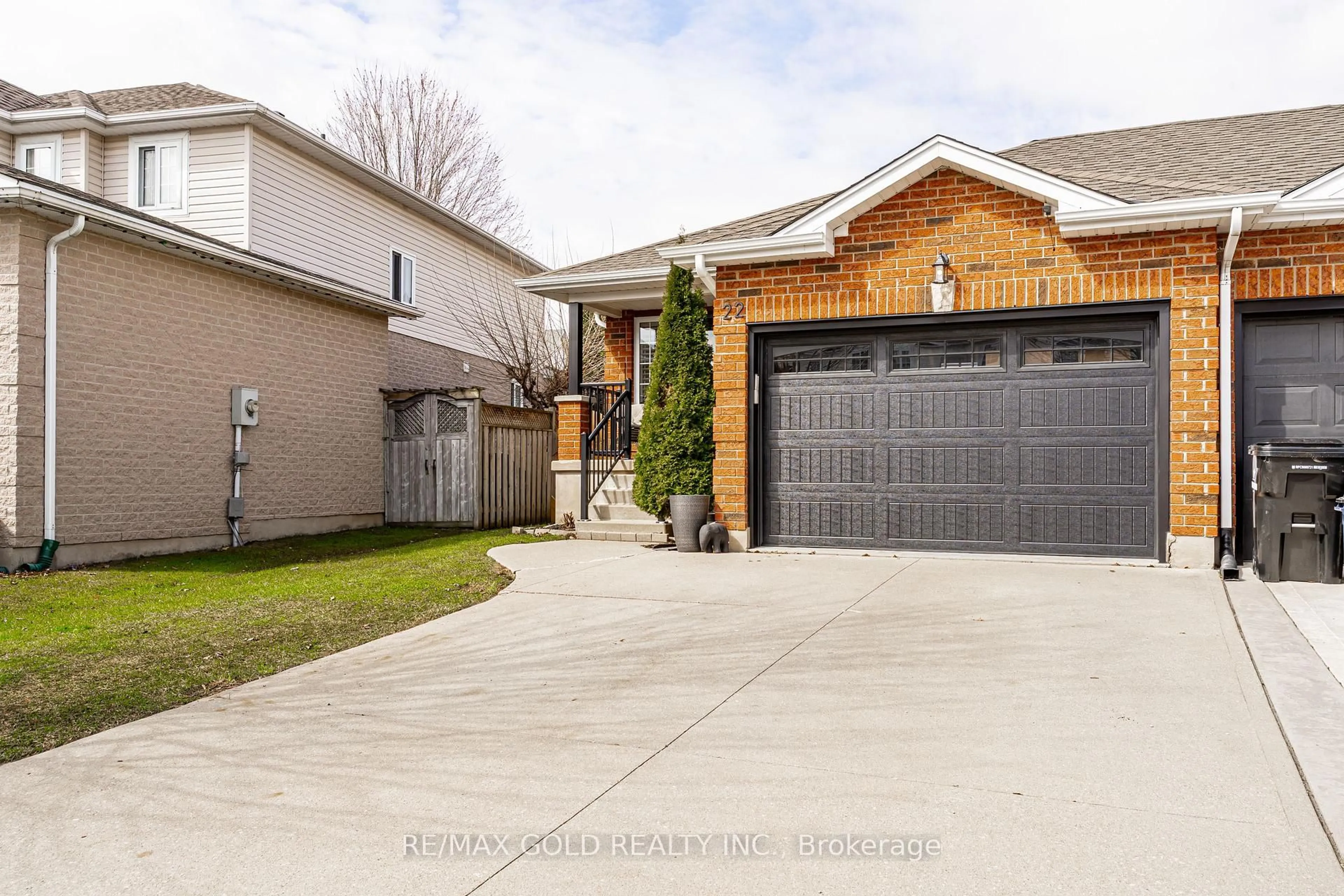 Home with brick exterior material, street for 22 Martson Cres, Cambridge Ontario N3C 4G3