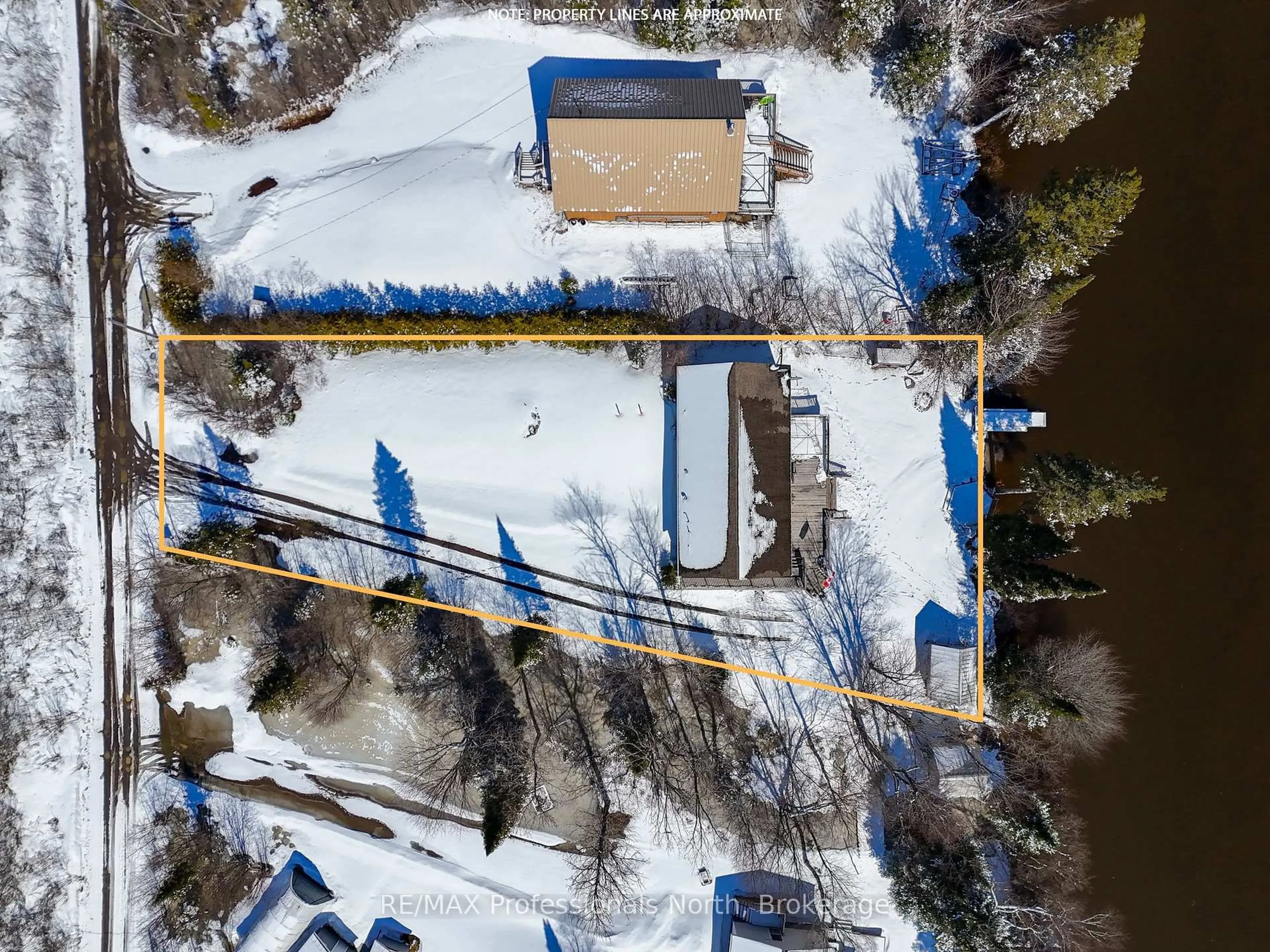A pic from outside/outdoor area/front of a property/back of a property/a pic from drone, street for 537 Spring Hill Rd, Ryerson Ontario P0A 1C0