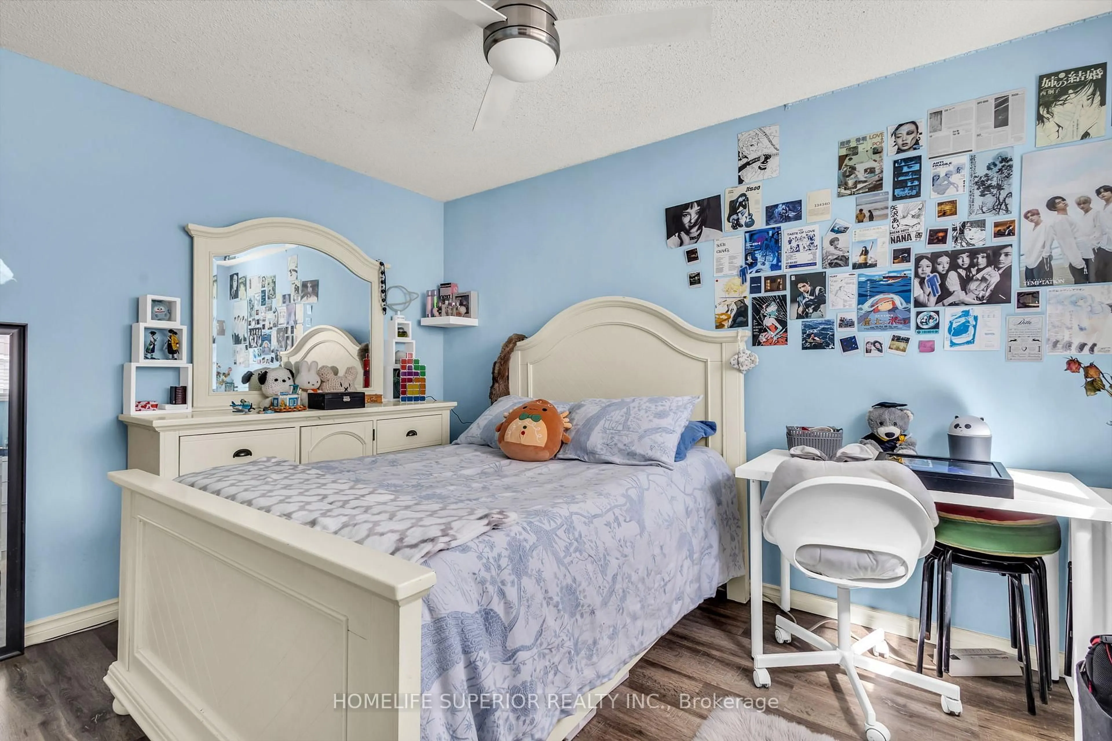 A pic of a room for 139 Brighton St #12C, Waterloo Ontario N2J 4Z5