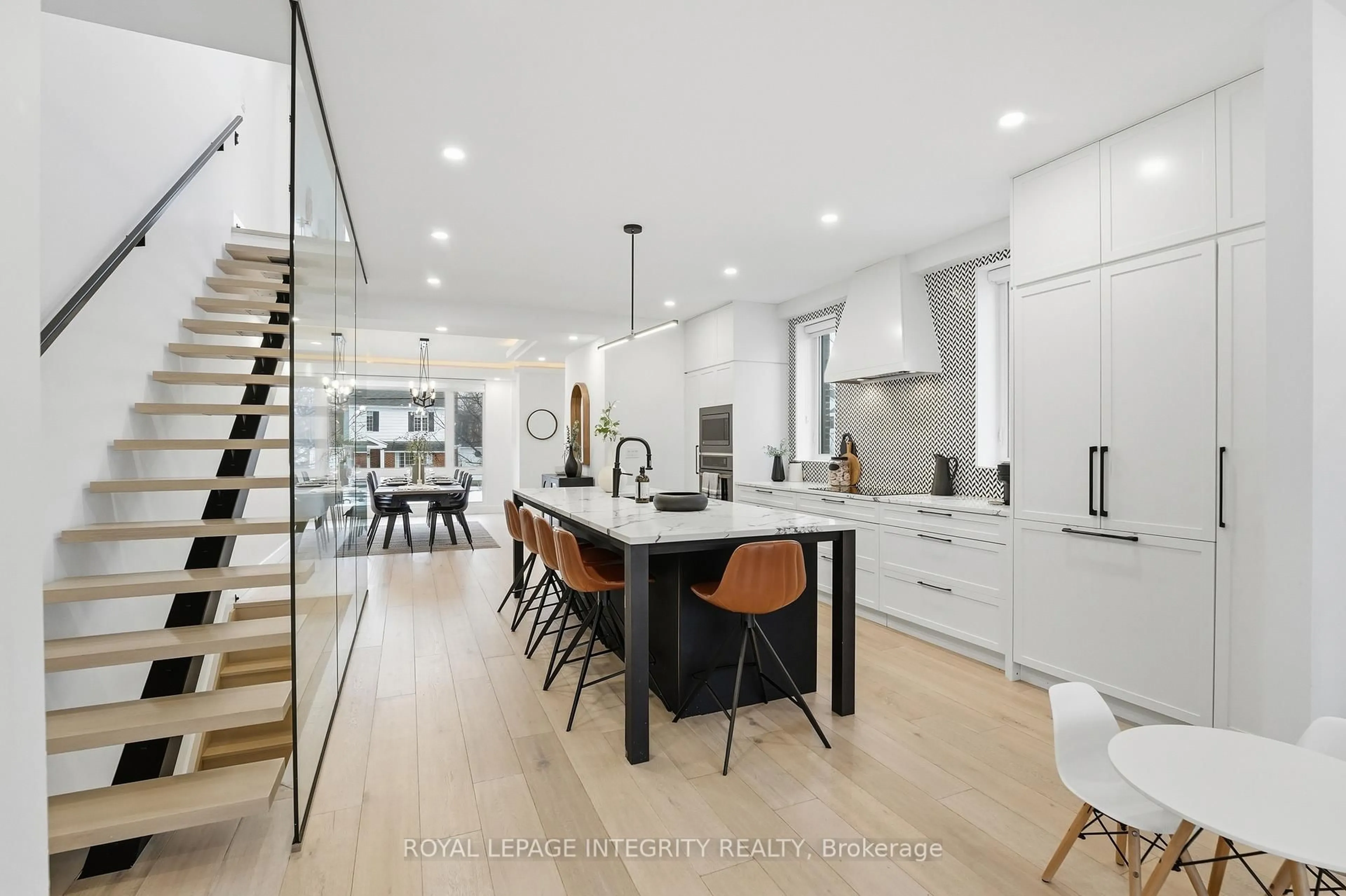 Open concept kitchen, ceramic/tile floor for 221 Wesley Ave, Ottawa Ontario K1Z 7A2