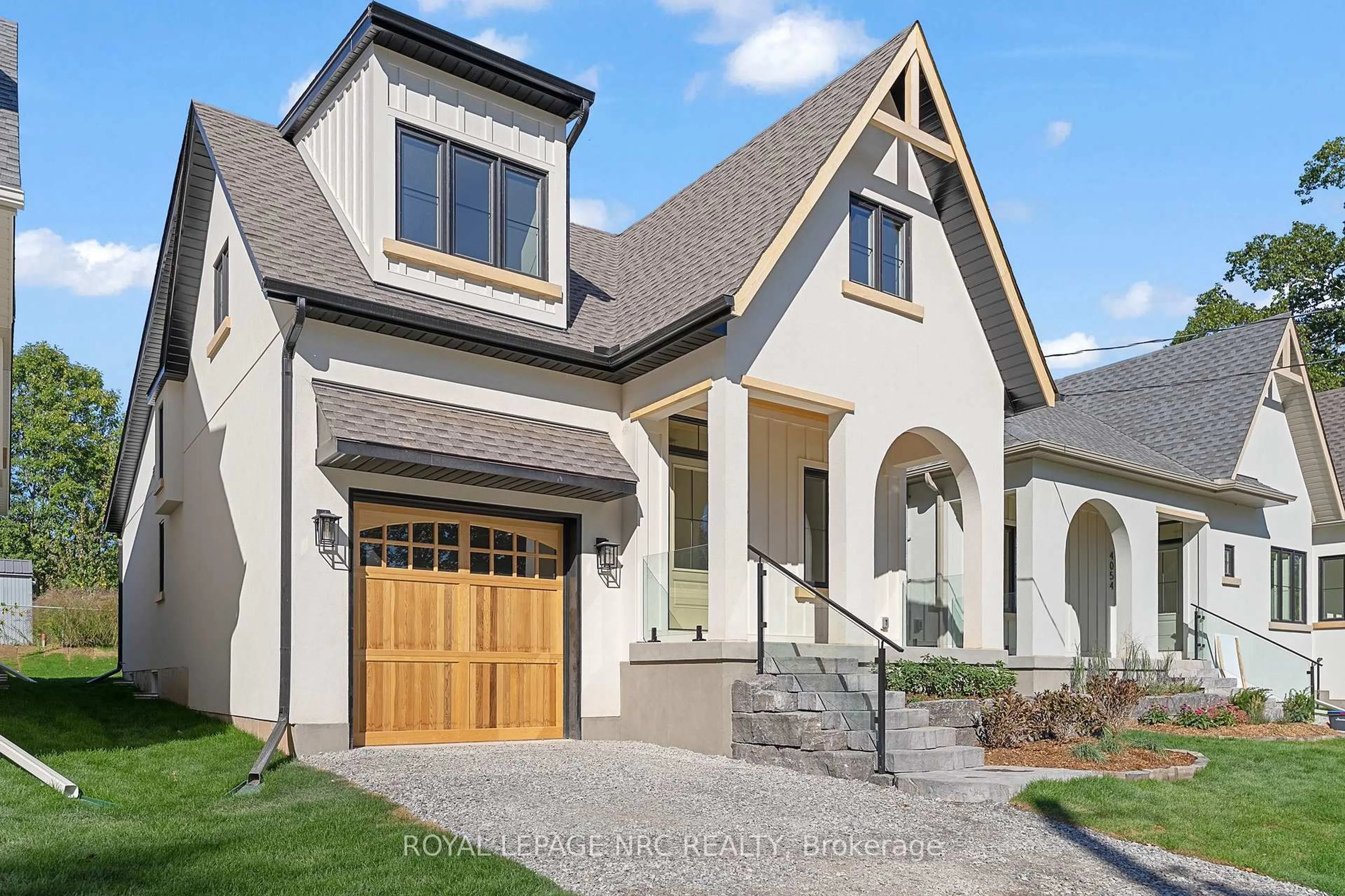 Home with brick exterior material, street for 4058 GLENSPRING Rd, Fort Erie Ontario L0S 1B0