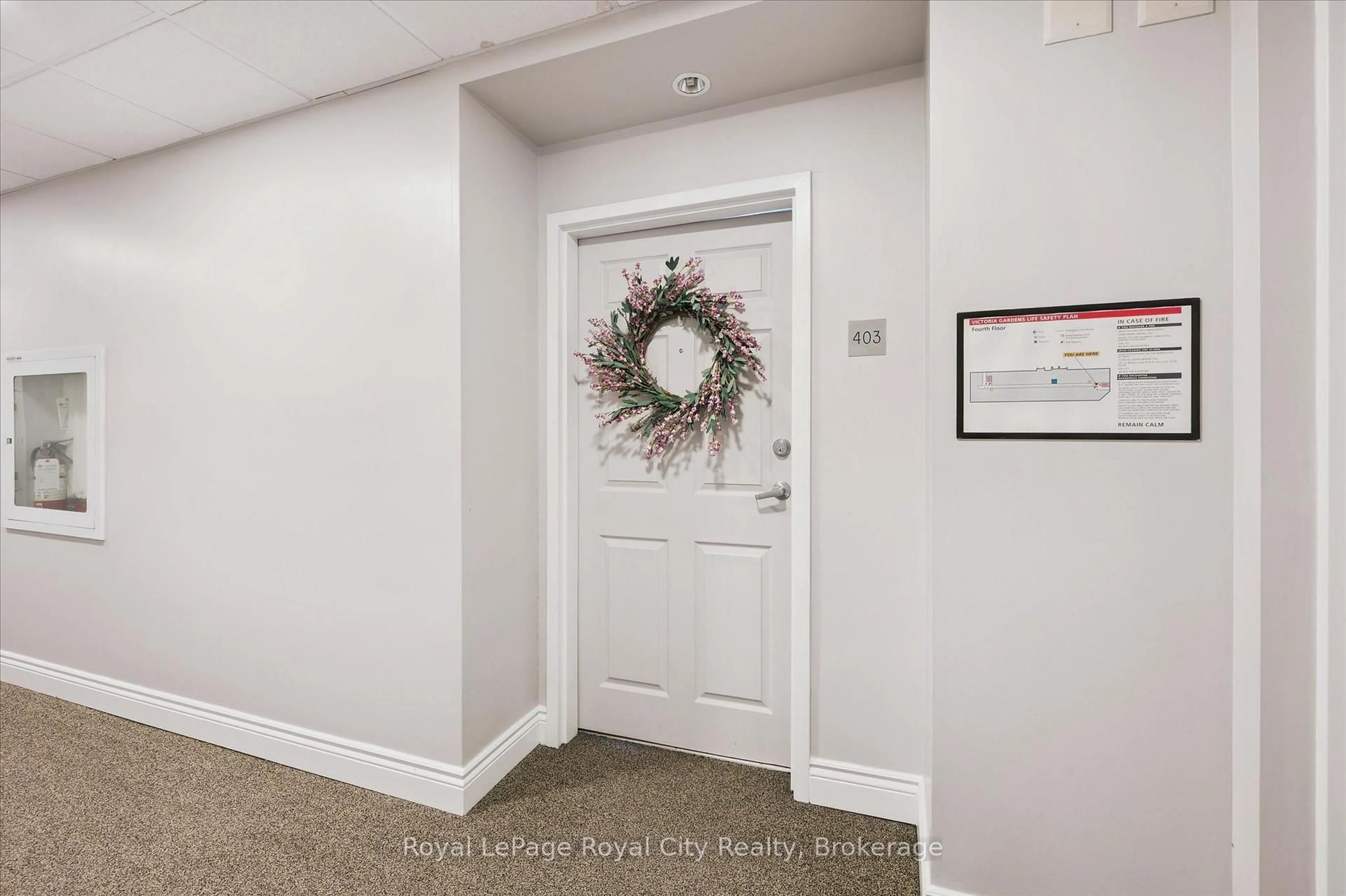 Indoor entryway for 2 Colonial Dr #403, Guelph Ontario N1L 0K8