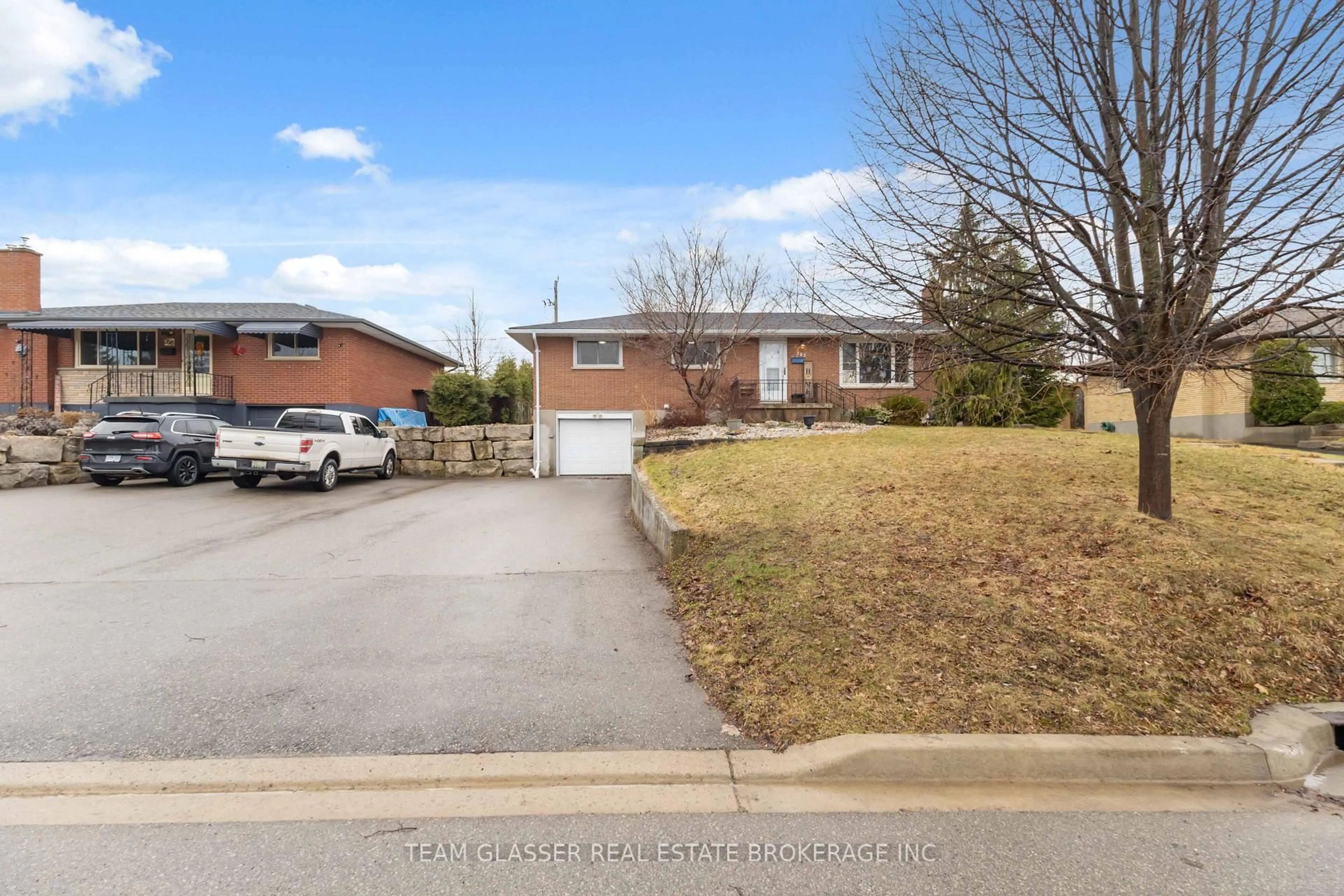 Home with brick exterior material, street for 362 CHIPPENDALE Cres, London South Ontario N5Z 3G2