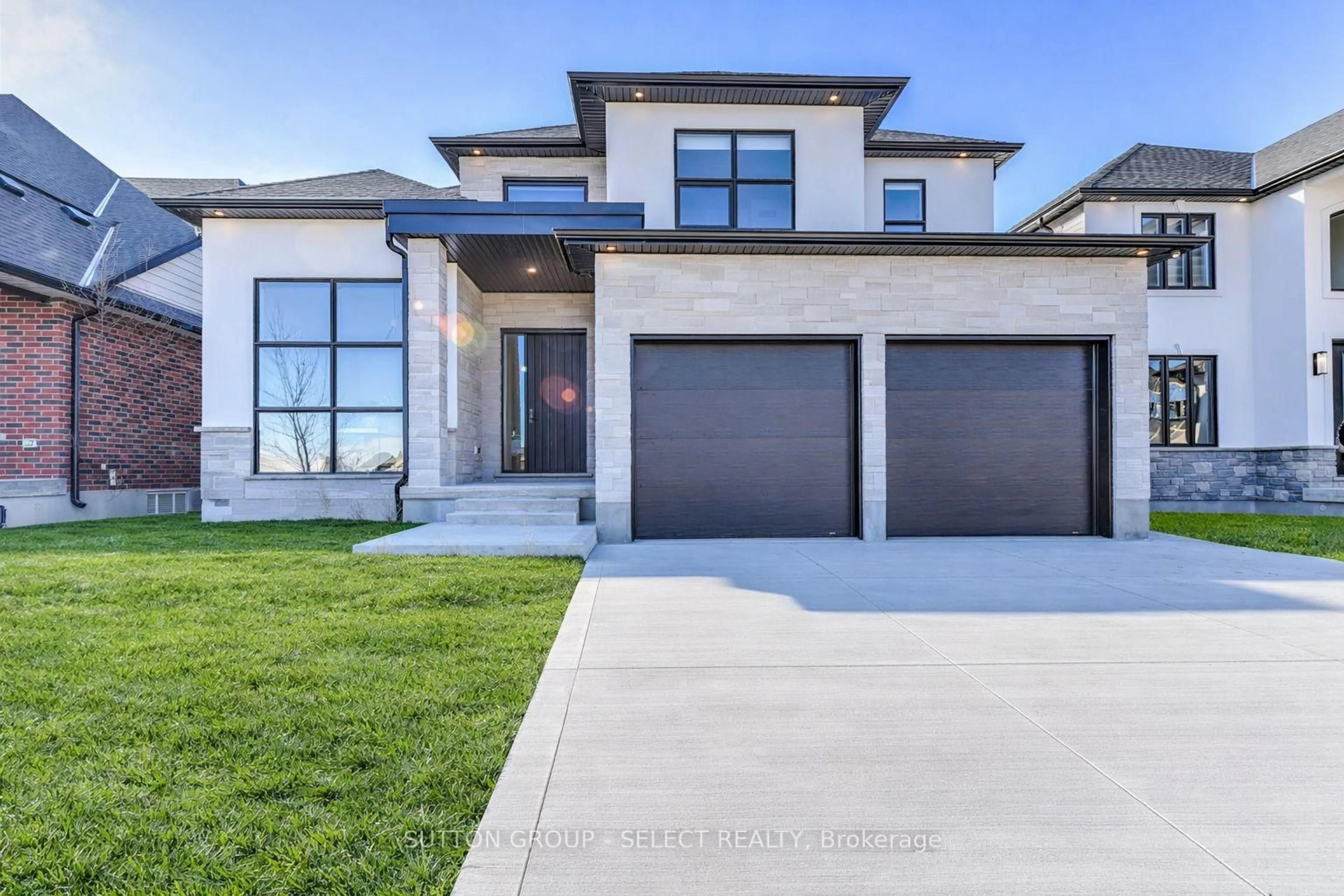 Home with brick exterior material, street for 102 Silver Maple Circ, Thames Centre Ontario N0M 2P0