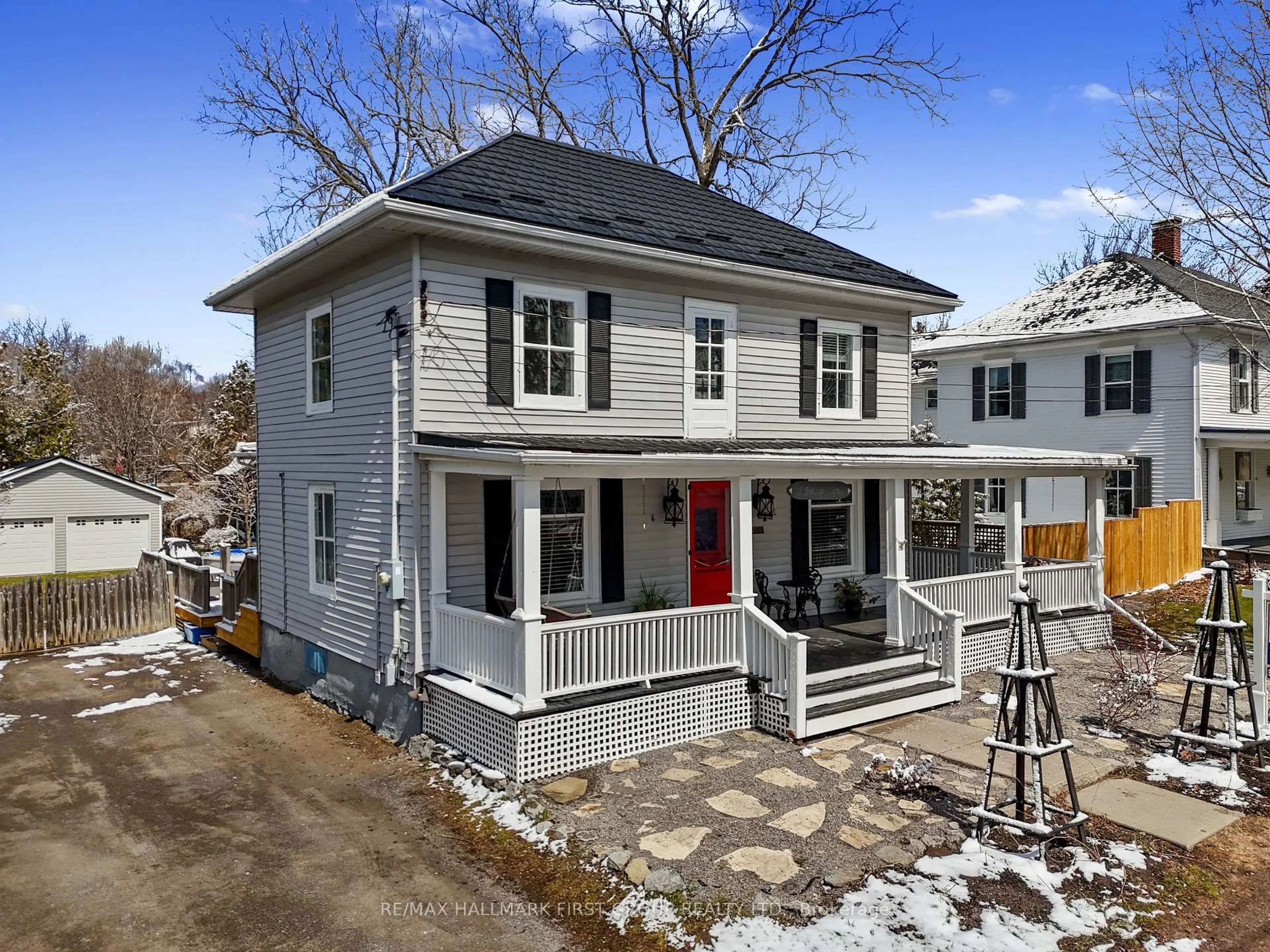 Home with vinyl exterior material, street for 6 Norton Lane, Cramahe Ontario K0K 1S0