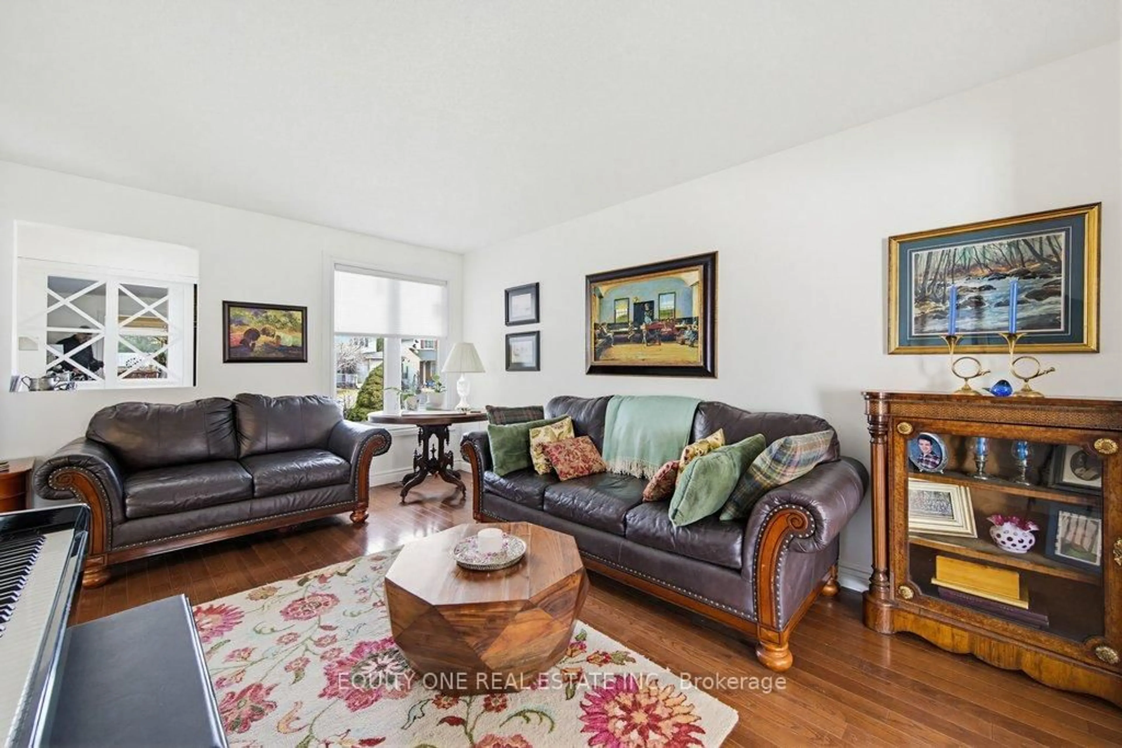 Living room with furniture, unknown for 706 Levac Dr, Orleans Ontario K4A 2R1