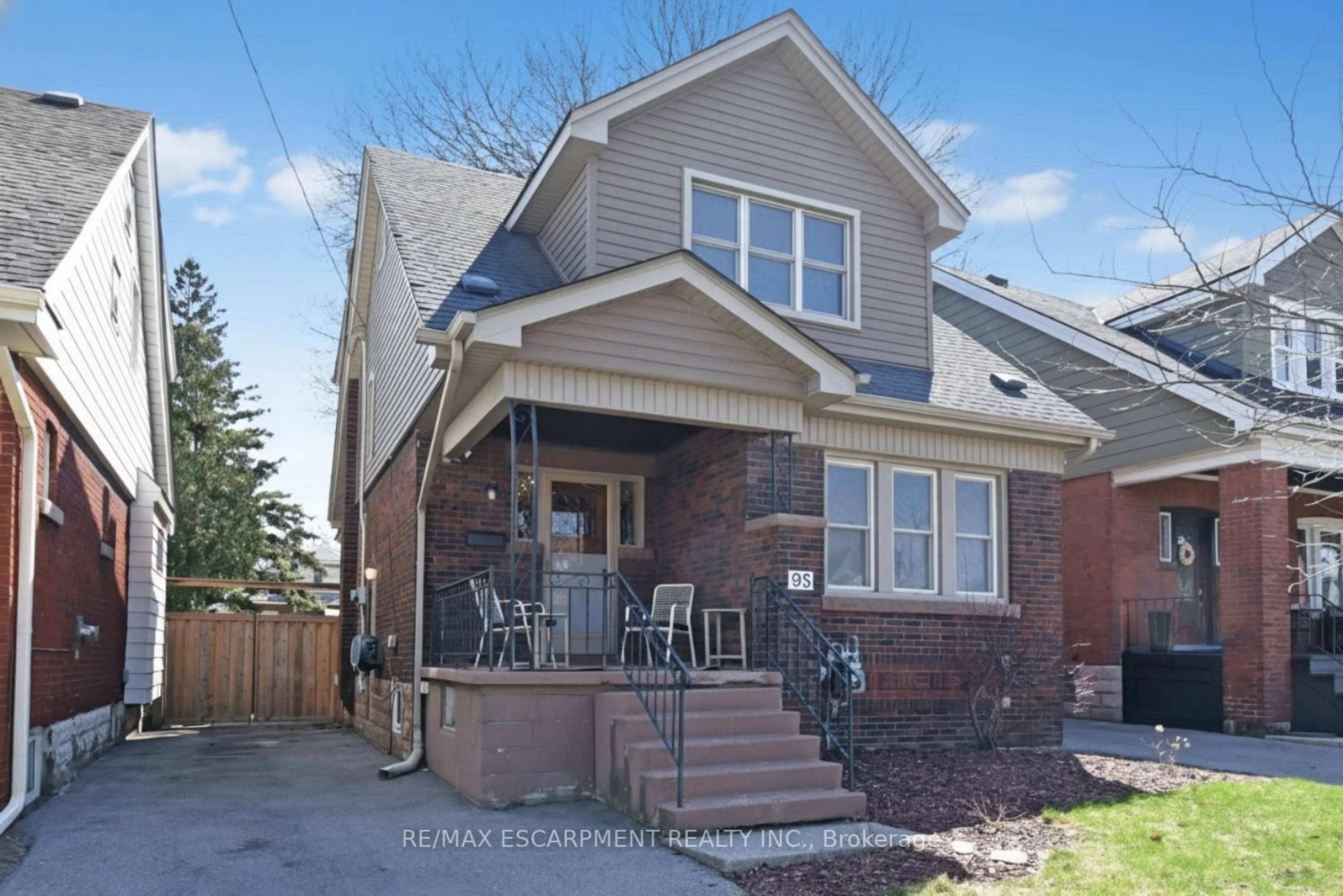 Home with brick exterior material, street for 95 Huxley Ave, Hamilton Ontario L8K 2P7