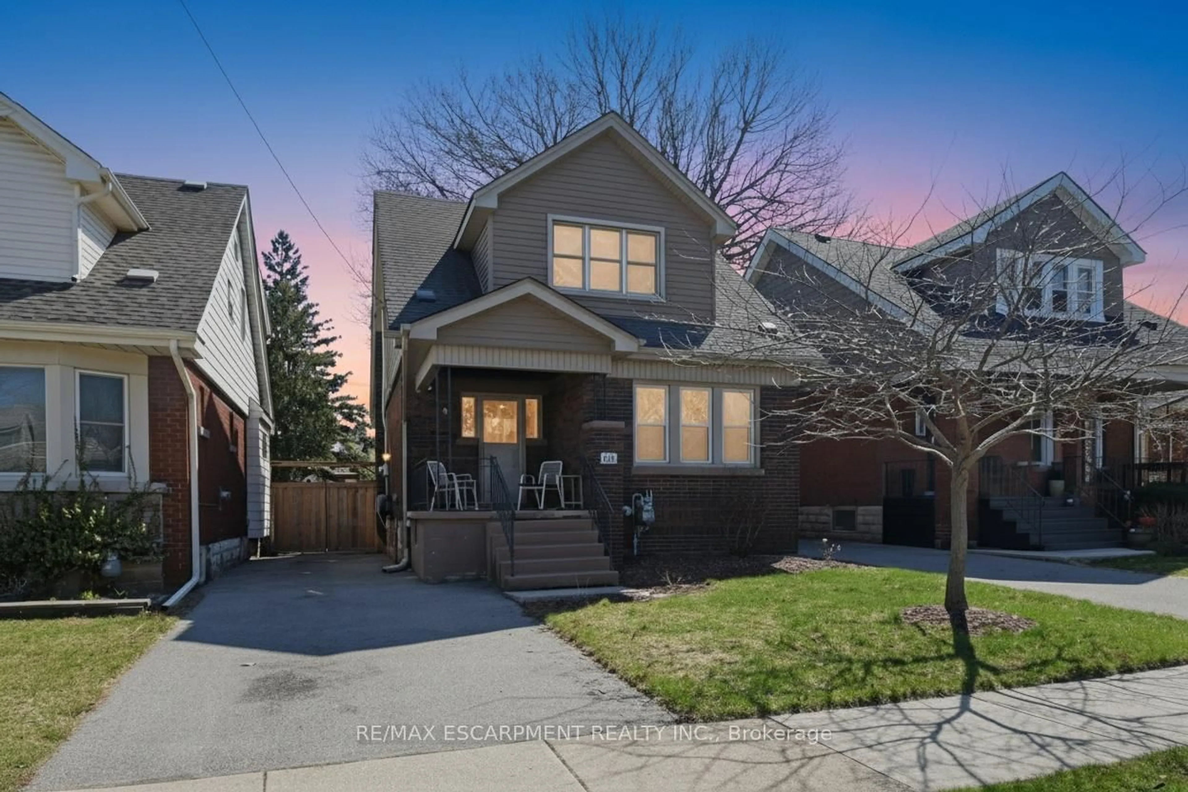 Home with brick exterior material, street for 95 Huxley Ave, Hamilton Ontario L8K 2P7