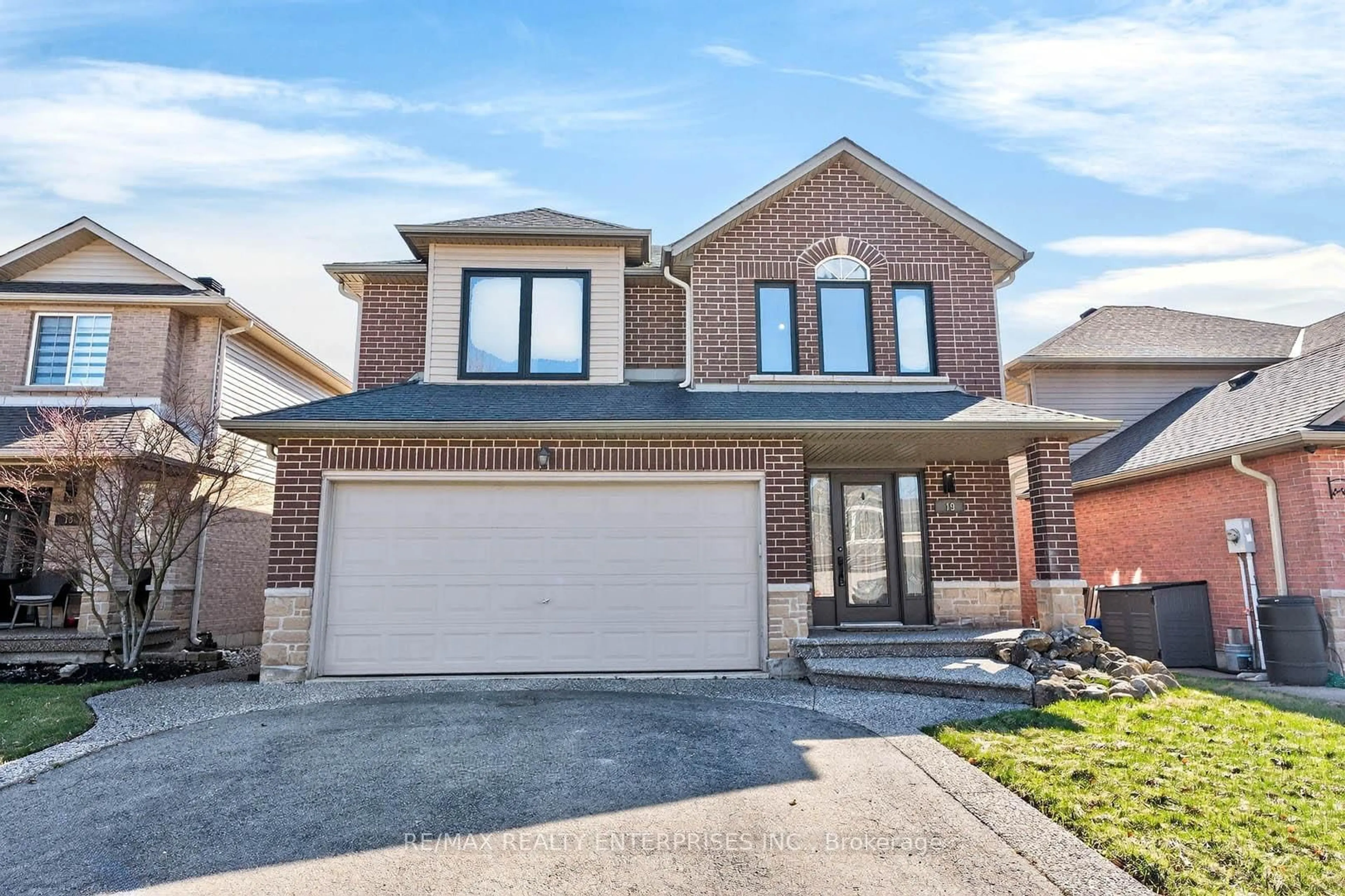 Home with brick exterior material, street for 19 Midanbury Way, Hamilton Ontario L0R 1W0