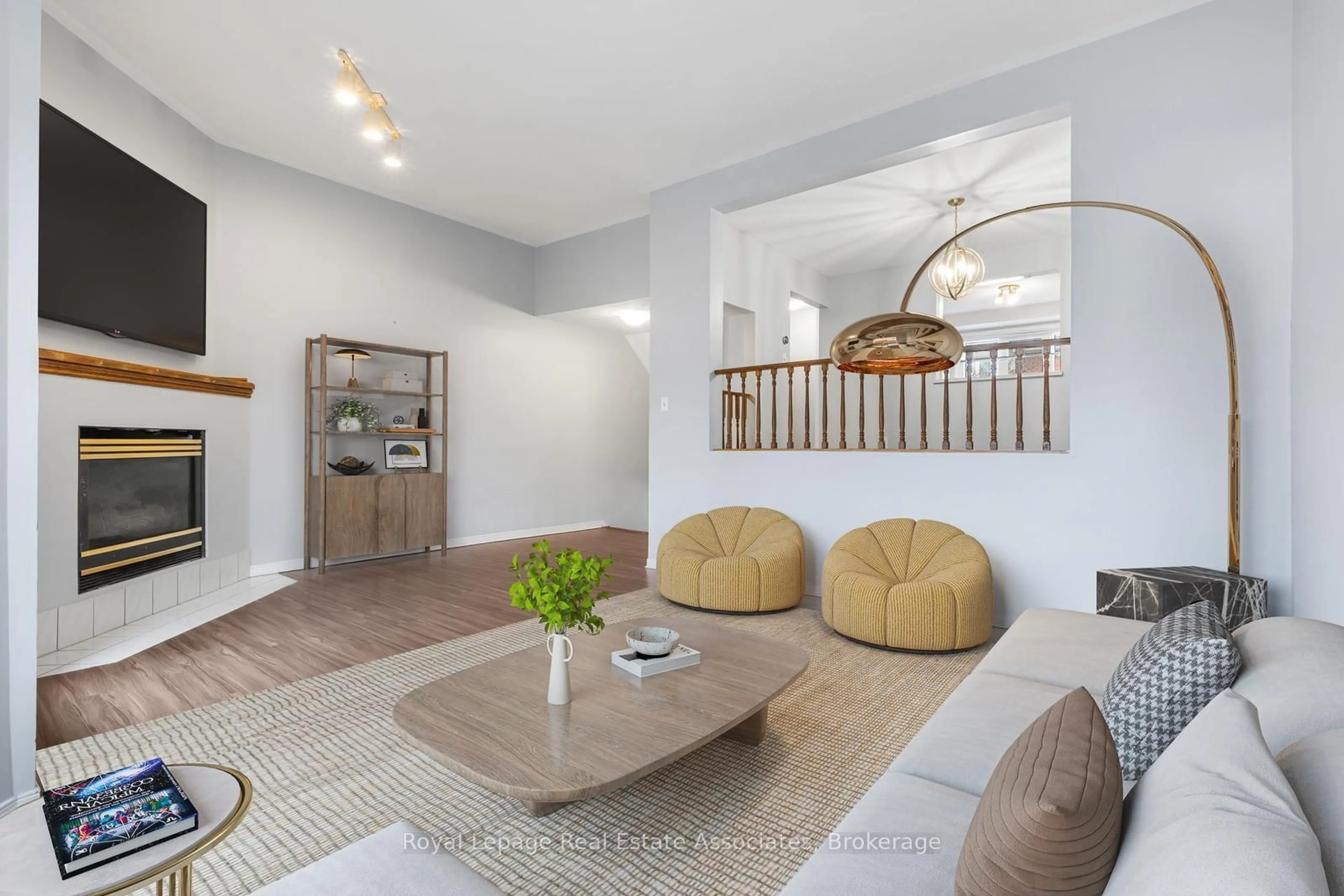 Living room with furniture, unknown for 72 Stone Church Rd #67, Hamilton Ontario L9B 2H8