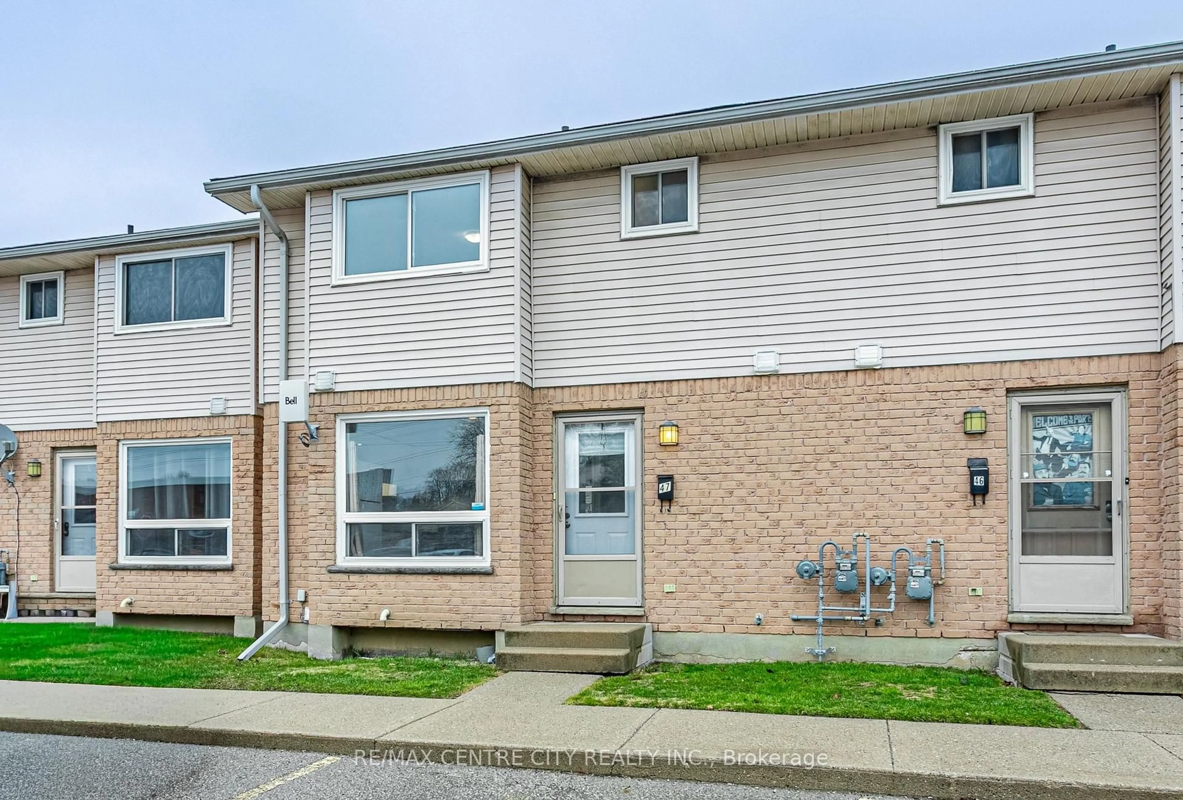 Unknown for 550 Second St #47, London East Ontario N5V 3S3