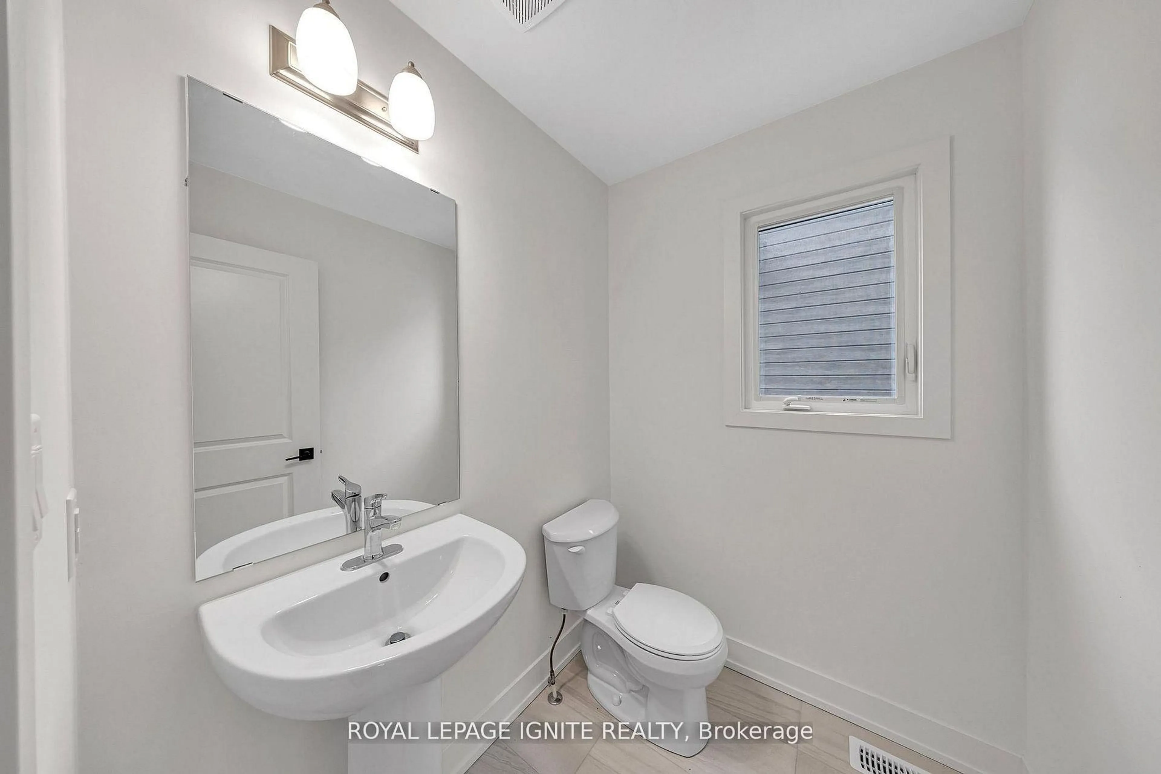 Standard bathroom, ceramic/tile floor for 75 Creighton Dr #Lot 72, Bissett Creek Ontario K0H 2H0