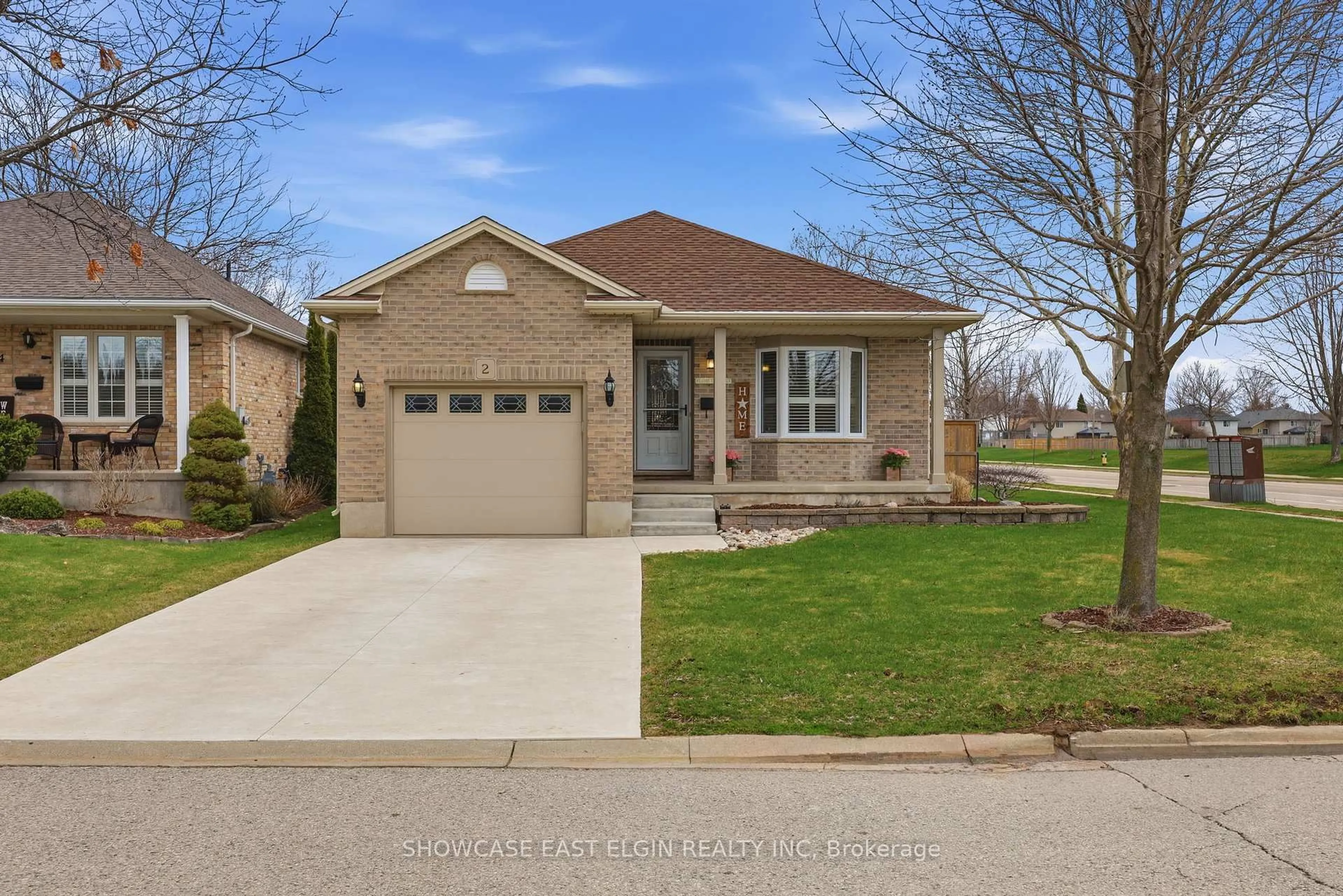Home with brick exterior material, street for 2 Harrington Cres, St. Thomas Ontario N5R 6J1