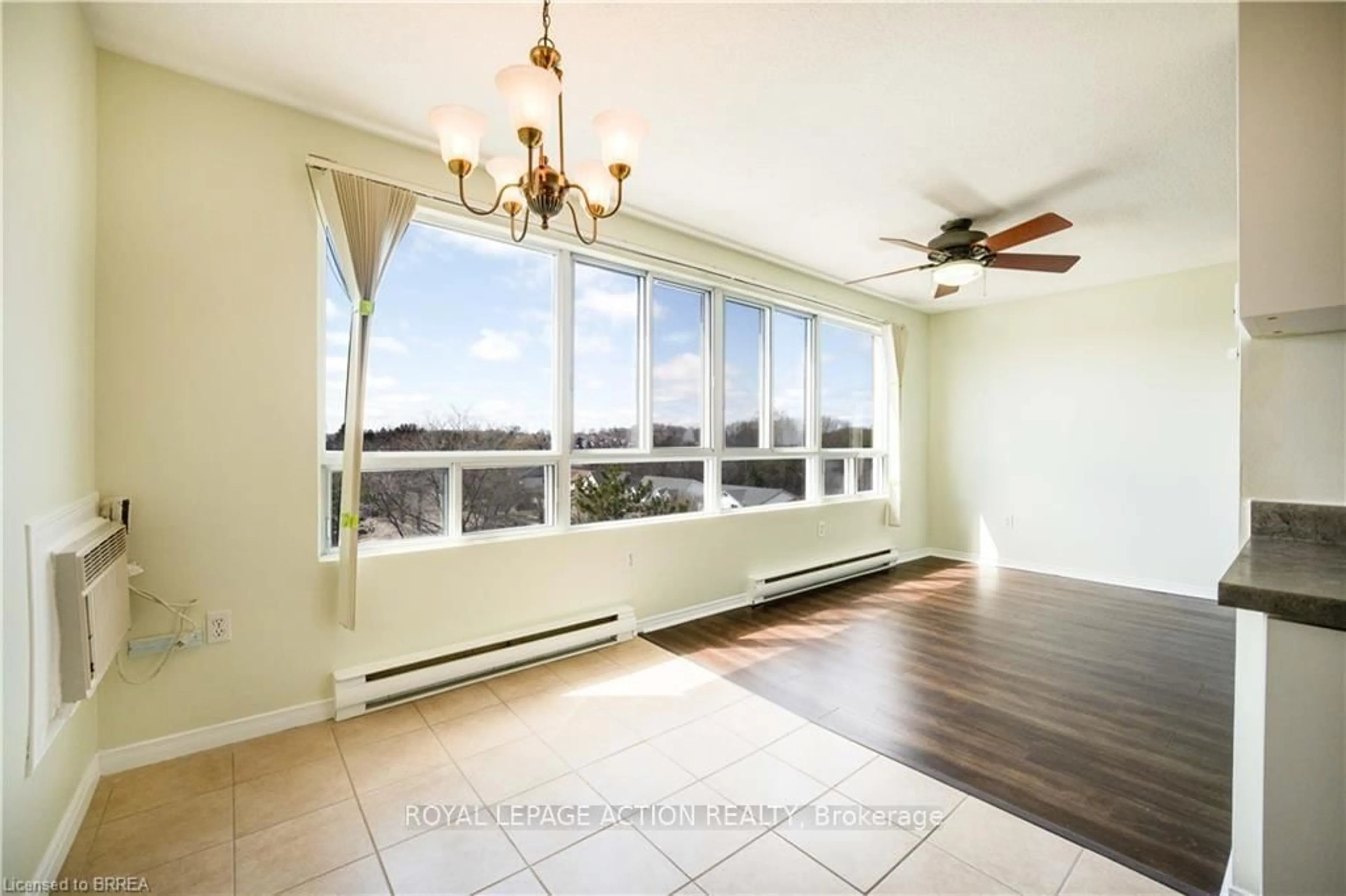 A pic of a room for 65 Highland Cres #501, Kitchener Ontario N2M 5M8
