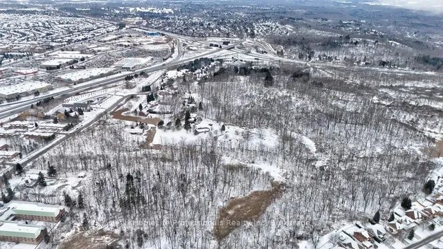 1127 & 1135 OLD MOHAWK Rd, Hamilton 4