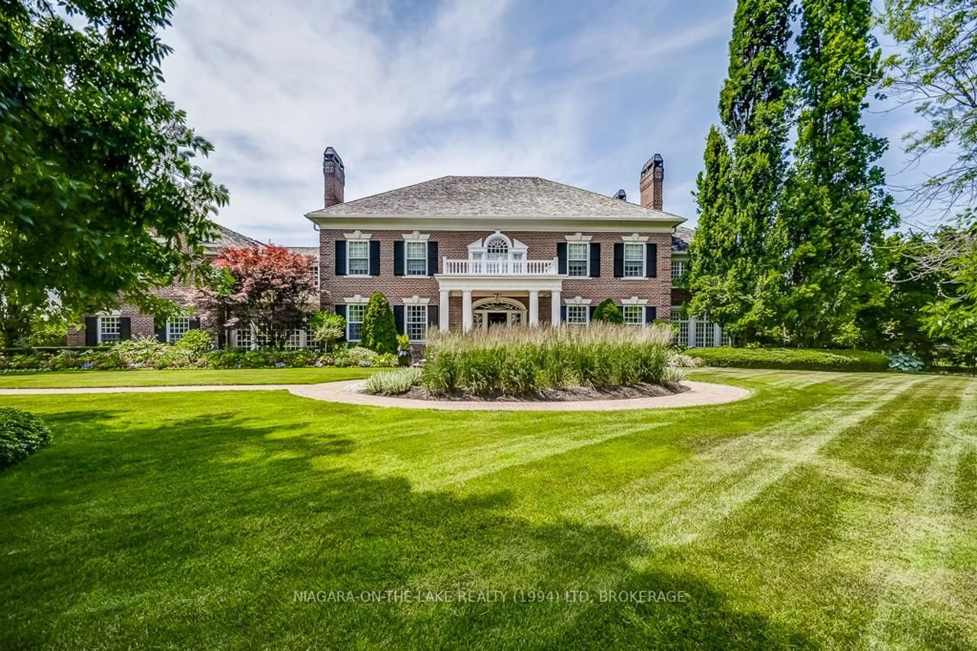 Home with brick exterior material, unknown for 14842 NIAGARA RIVER Pkwy, Niagara-on-the-Lake Ontario L0S 1J0