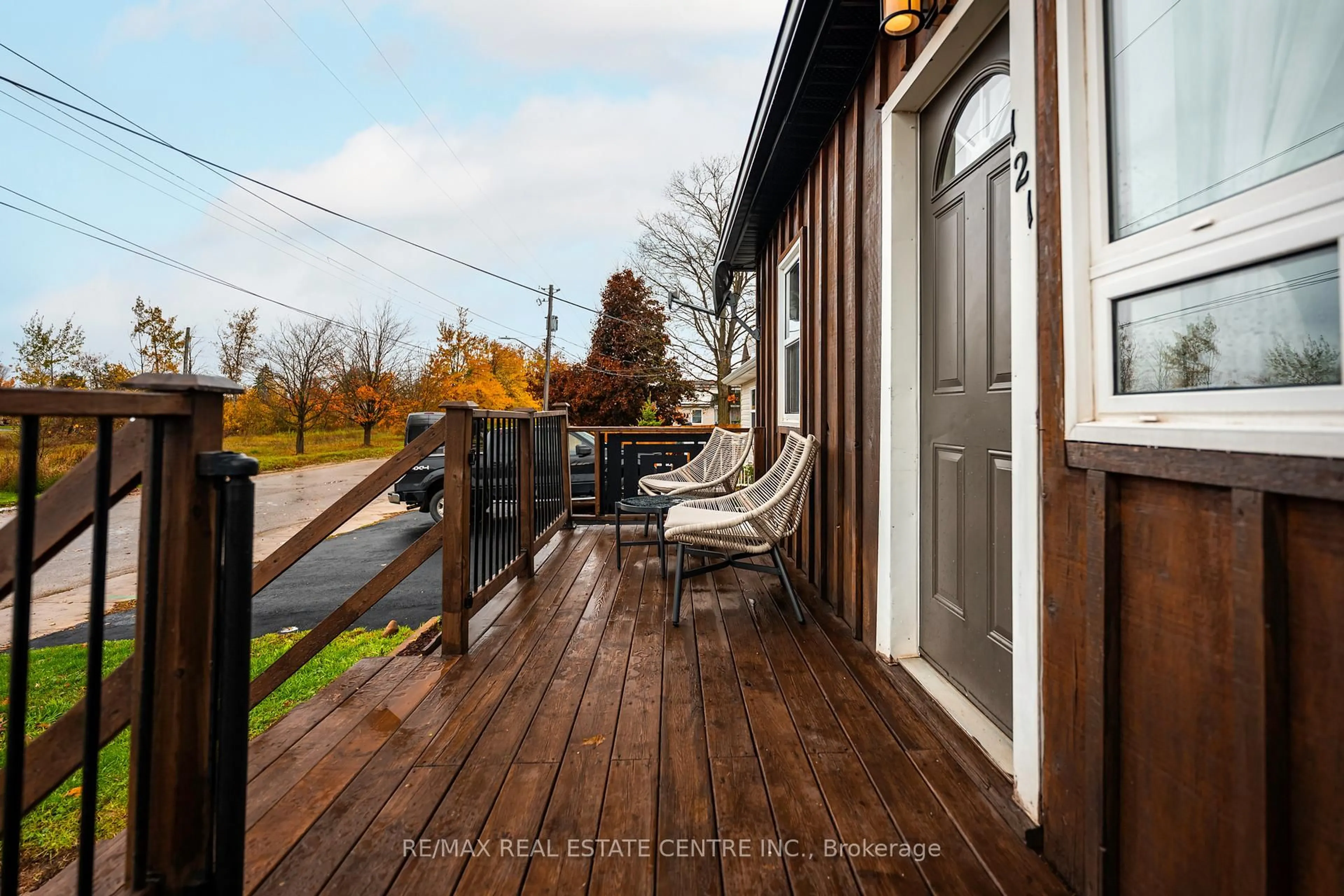 Patio, street for 121 Proton St, Southgate Ontario N0C 1B0