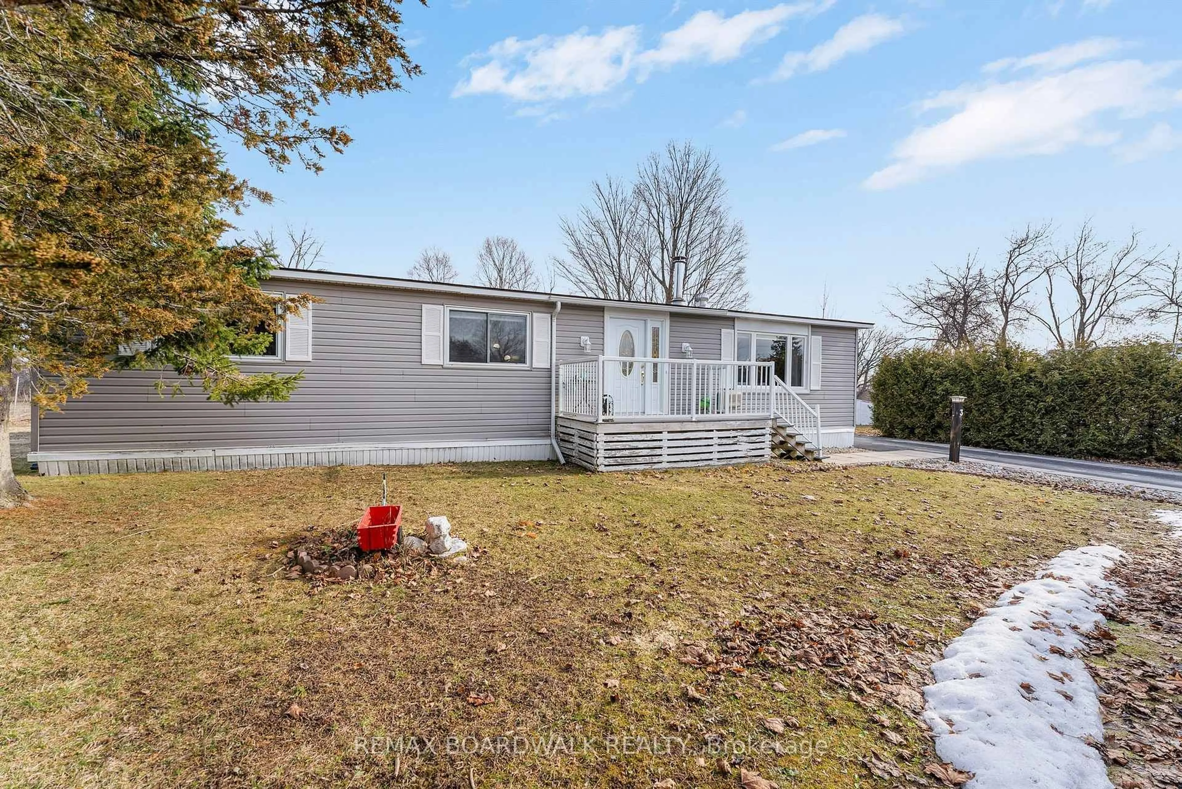 Unknown for 3 Otterdale Cres, Rideau Lakes Ontario K7A 0J4