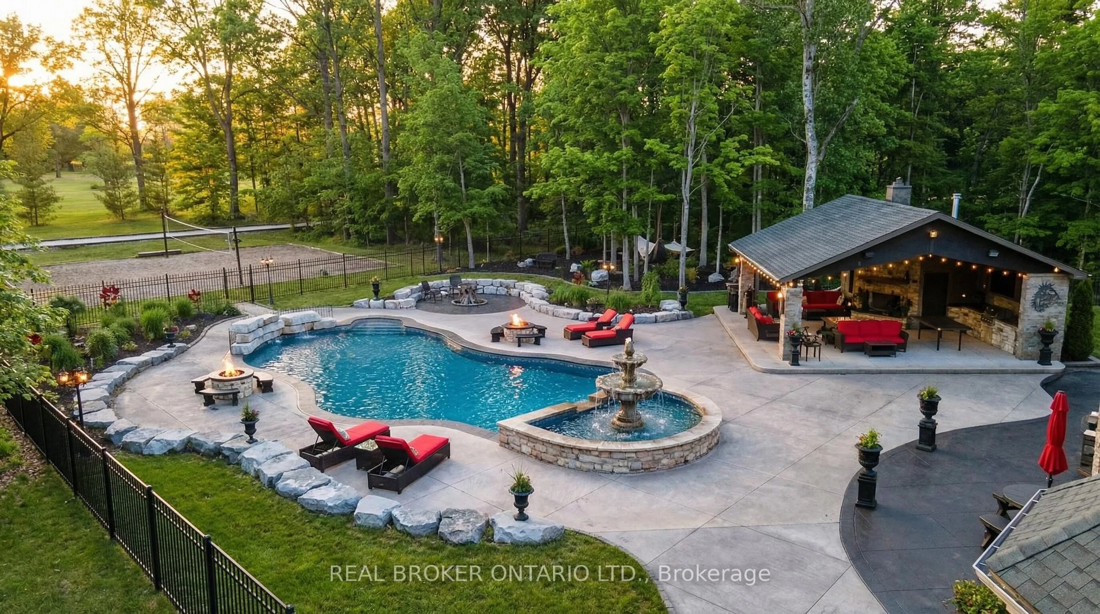 Unknown for 2600 Maple St, Pelham Ontario L0S 1C0