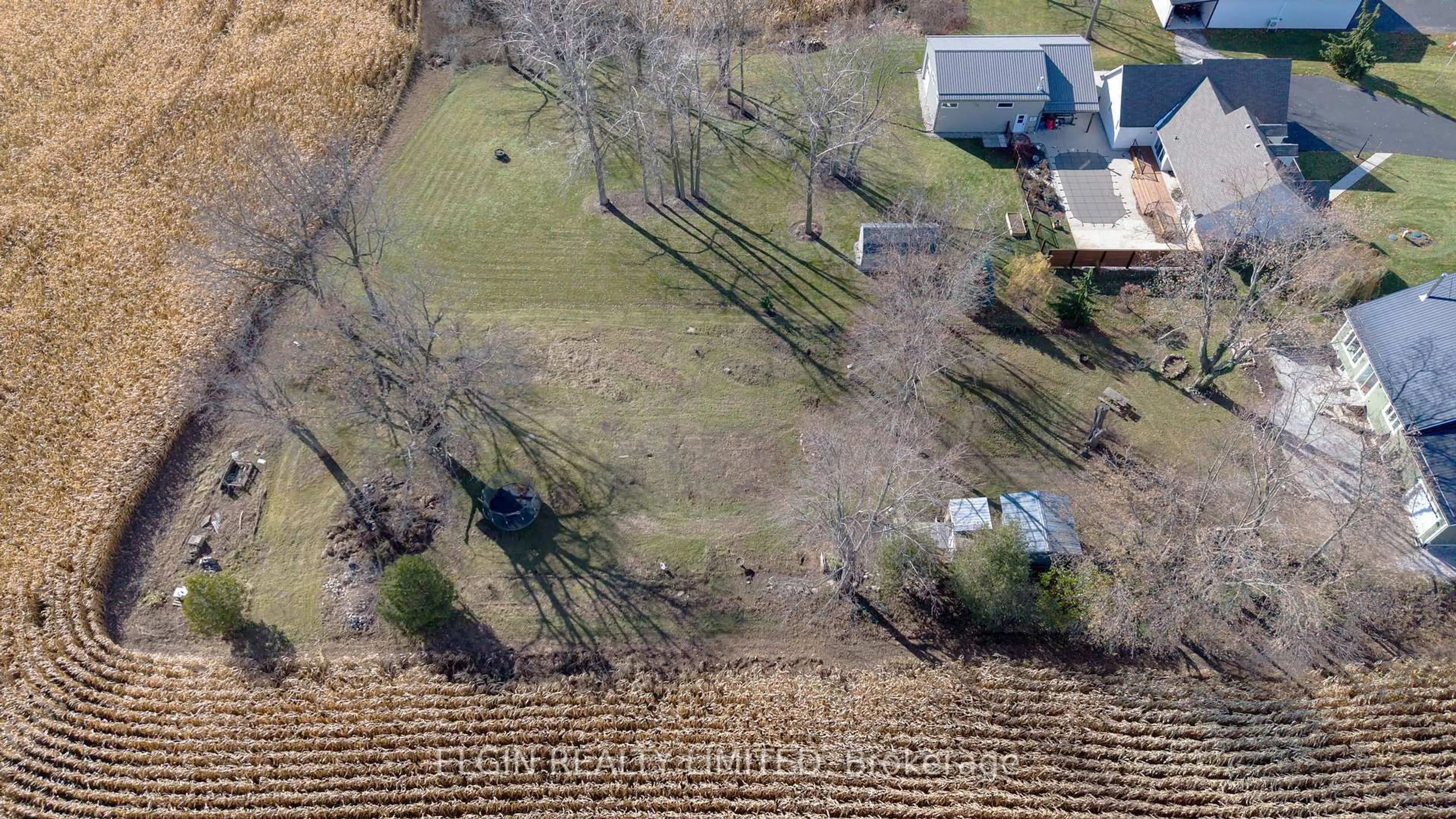 A pic from outside/outdoor area/front of a property/back of a property/a pic from drone, unknown for 39349 Fingal Line, Southwold Ontario N5P 3S5
